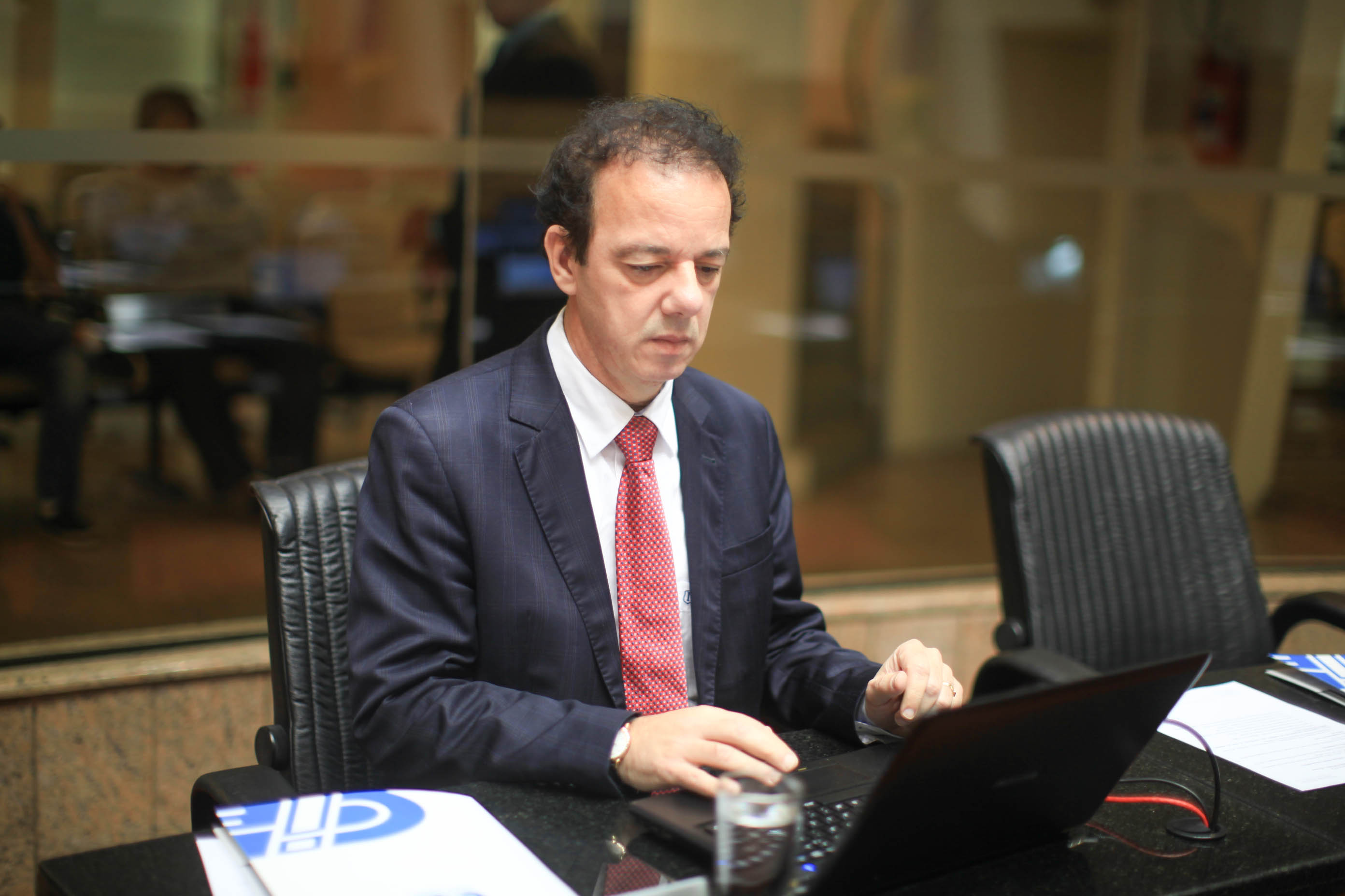 Deputado Ismael dos Santos (PSD) em Sessão Ordinária