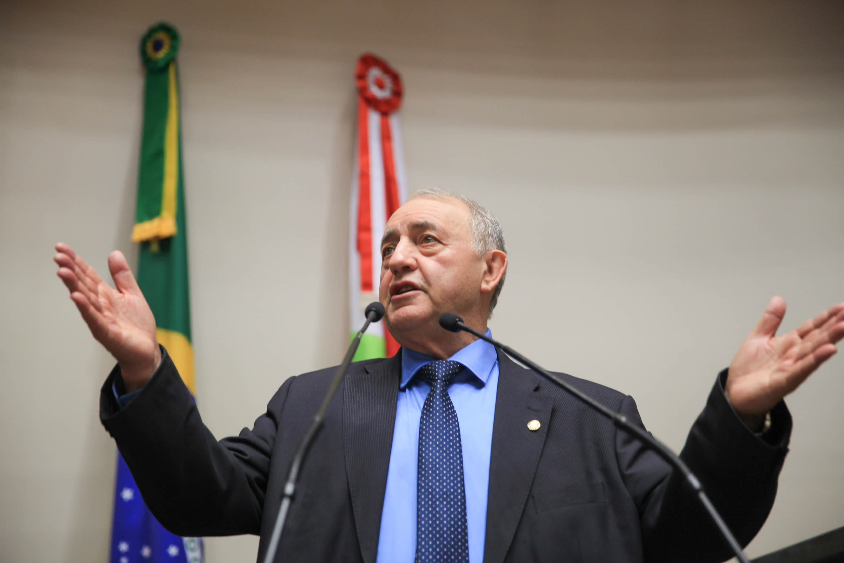 Deputado Natalino Lazare (PR) em Sessão Ordinária