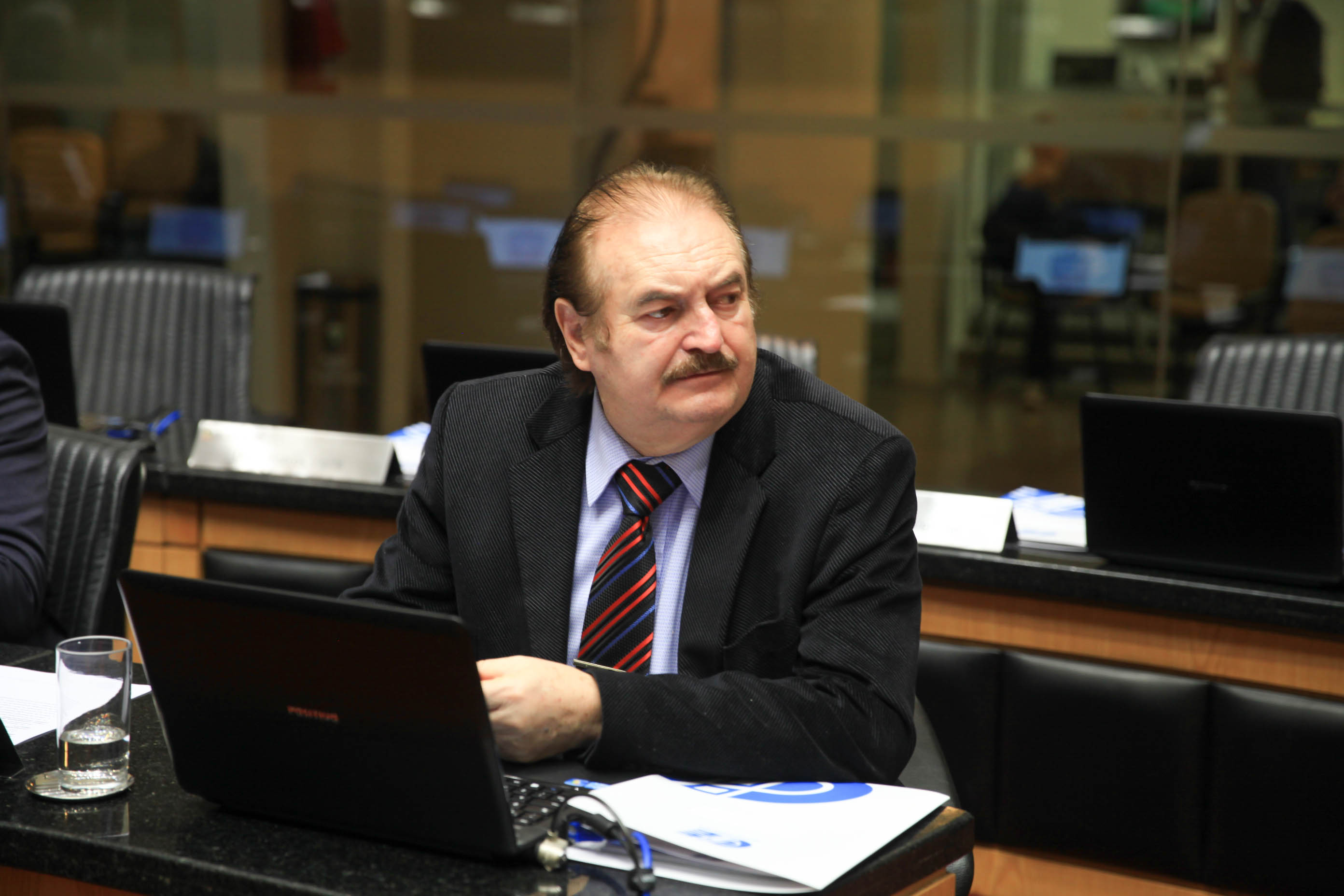 Deputado Narcizo Parisotto (PTB) em Sessão Ordinária