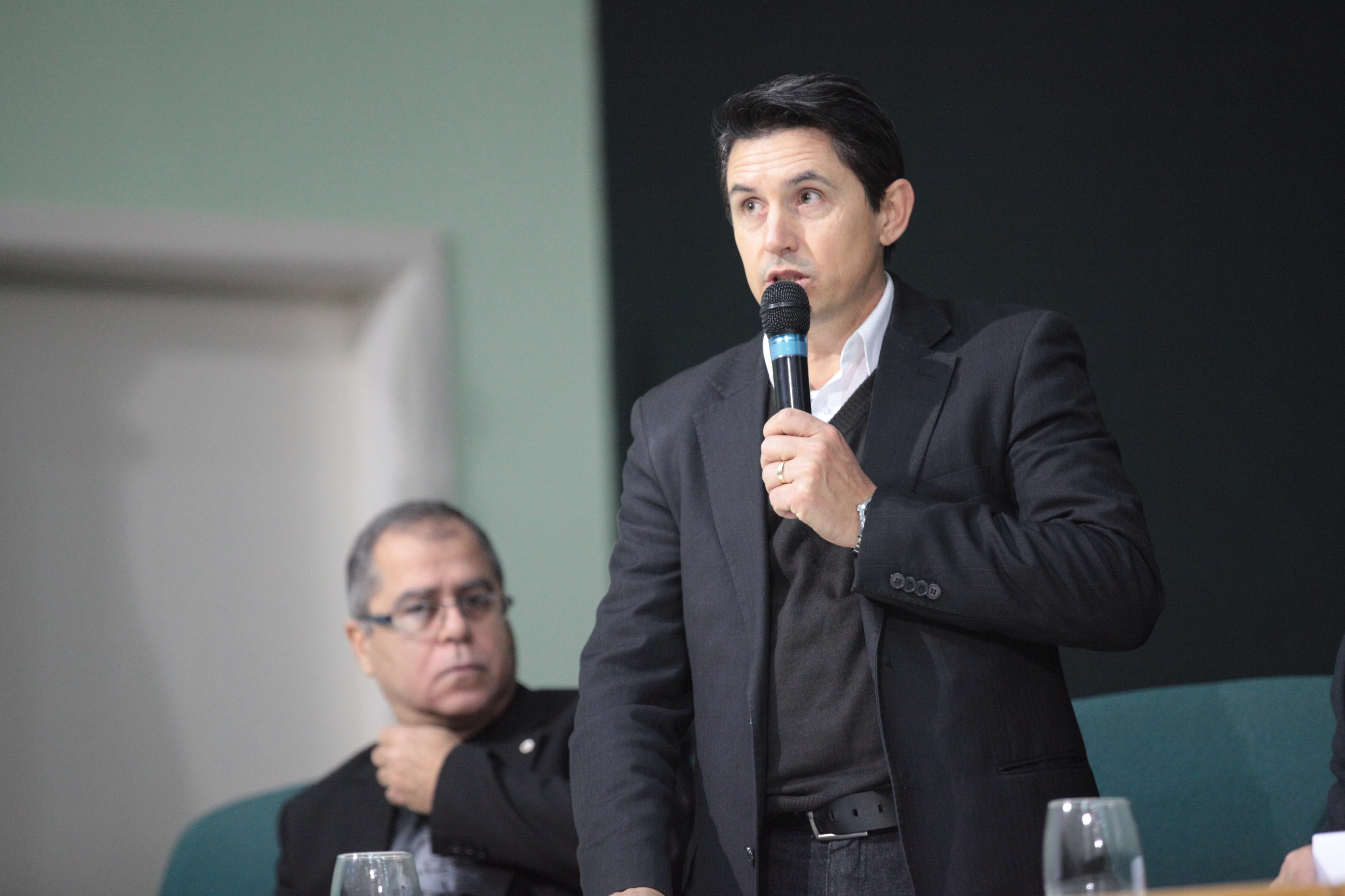 Seminário sobre Políticas e Práticas Inclusivas - Davi Vartha.