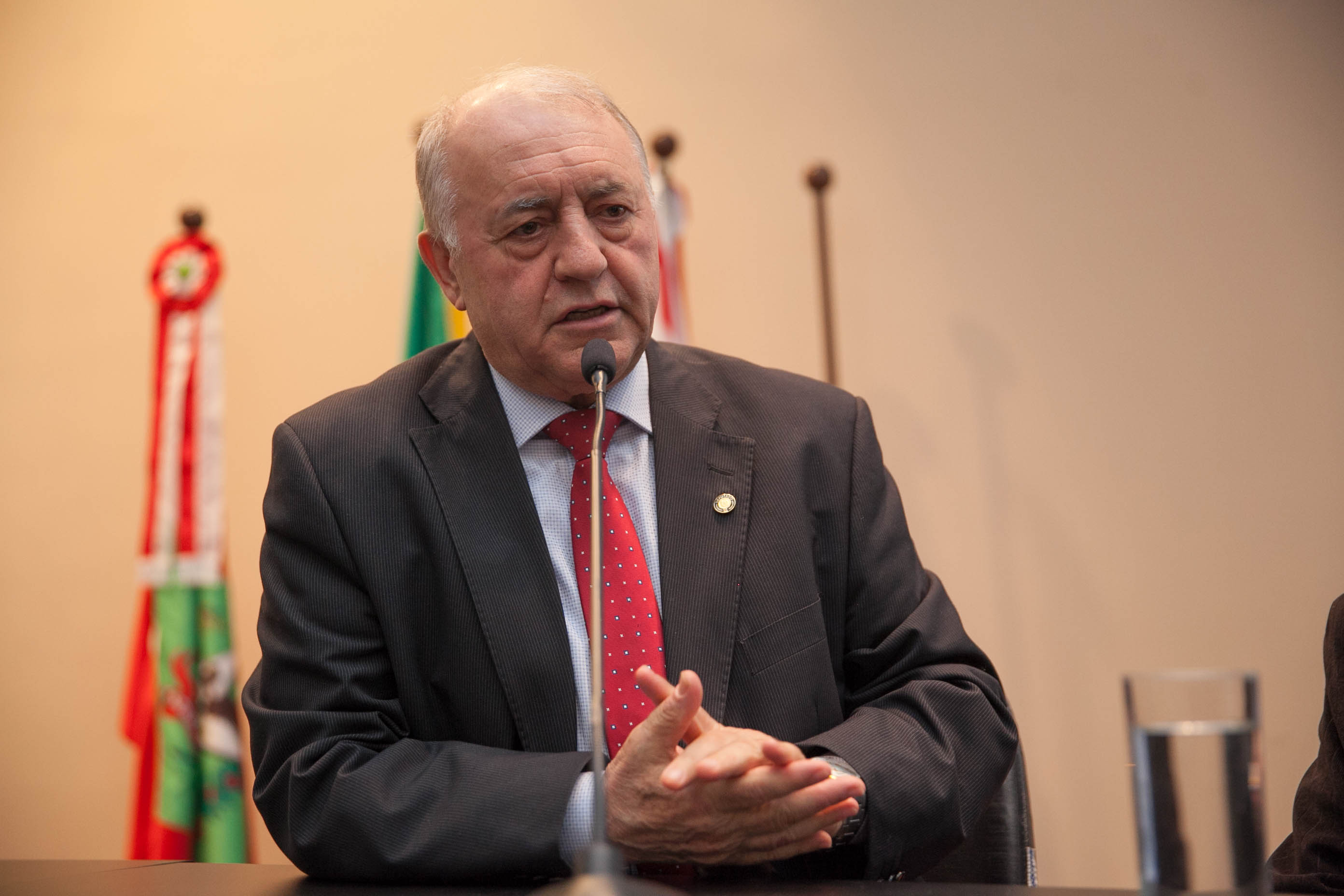 Deputado Natalino Lazare (PR) em Audiência Pública: Situação estrutural das escolas estaduais
