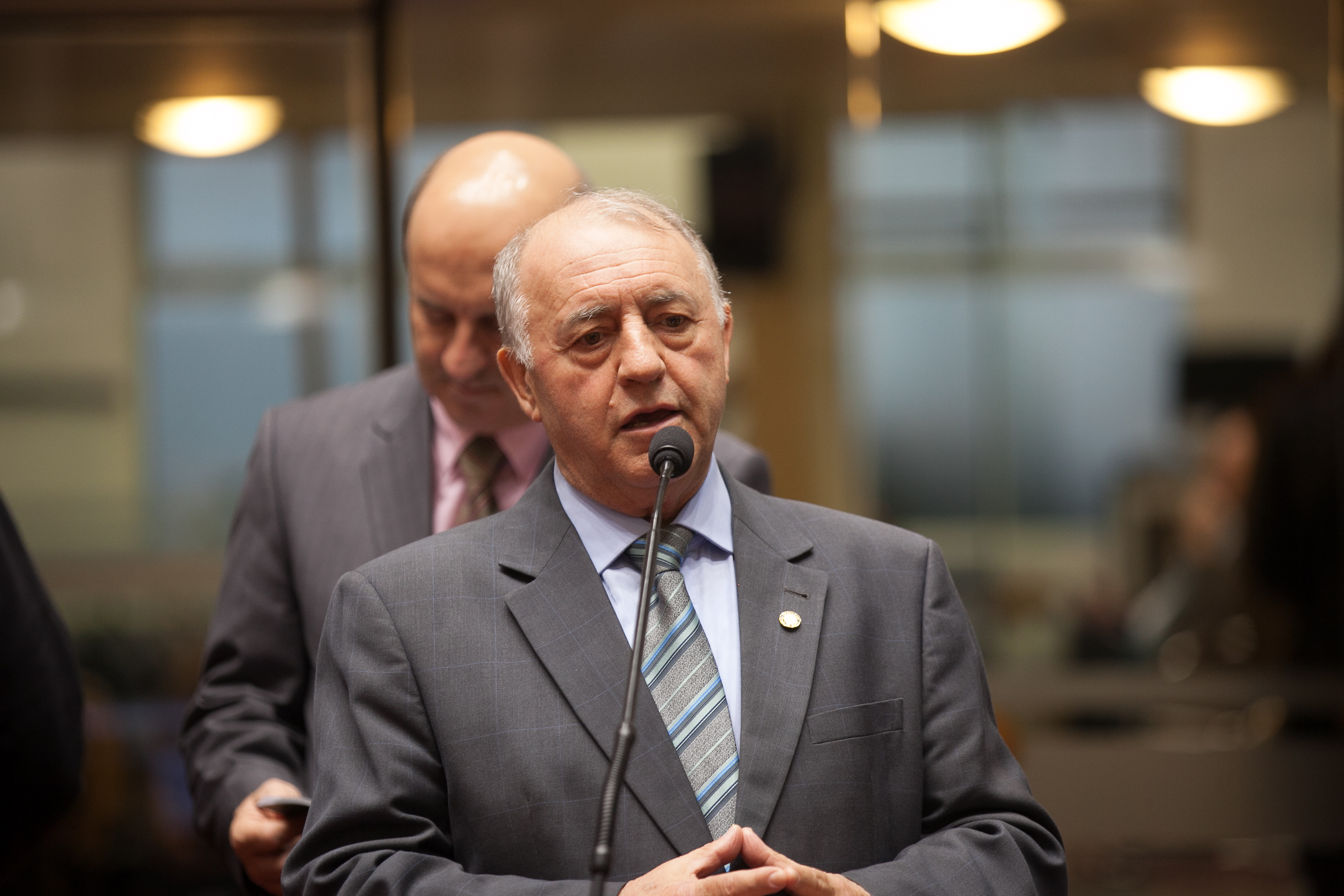 Deputado Natalino Lazare (PR) em Sessão Ordinária
