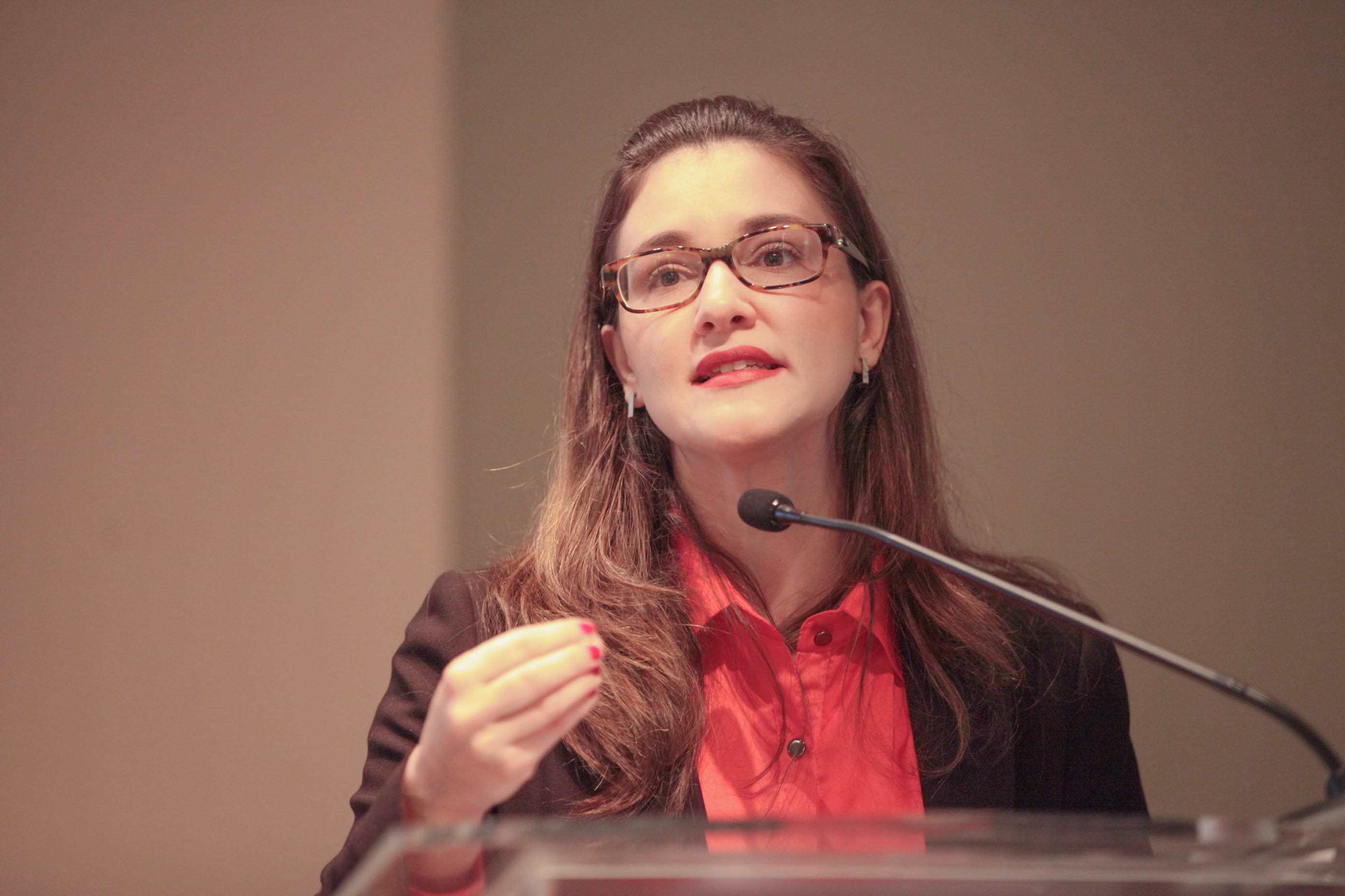 Raquel em Lançamento do Seminário 
