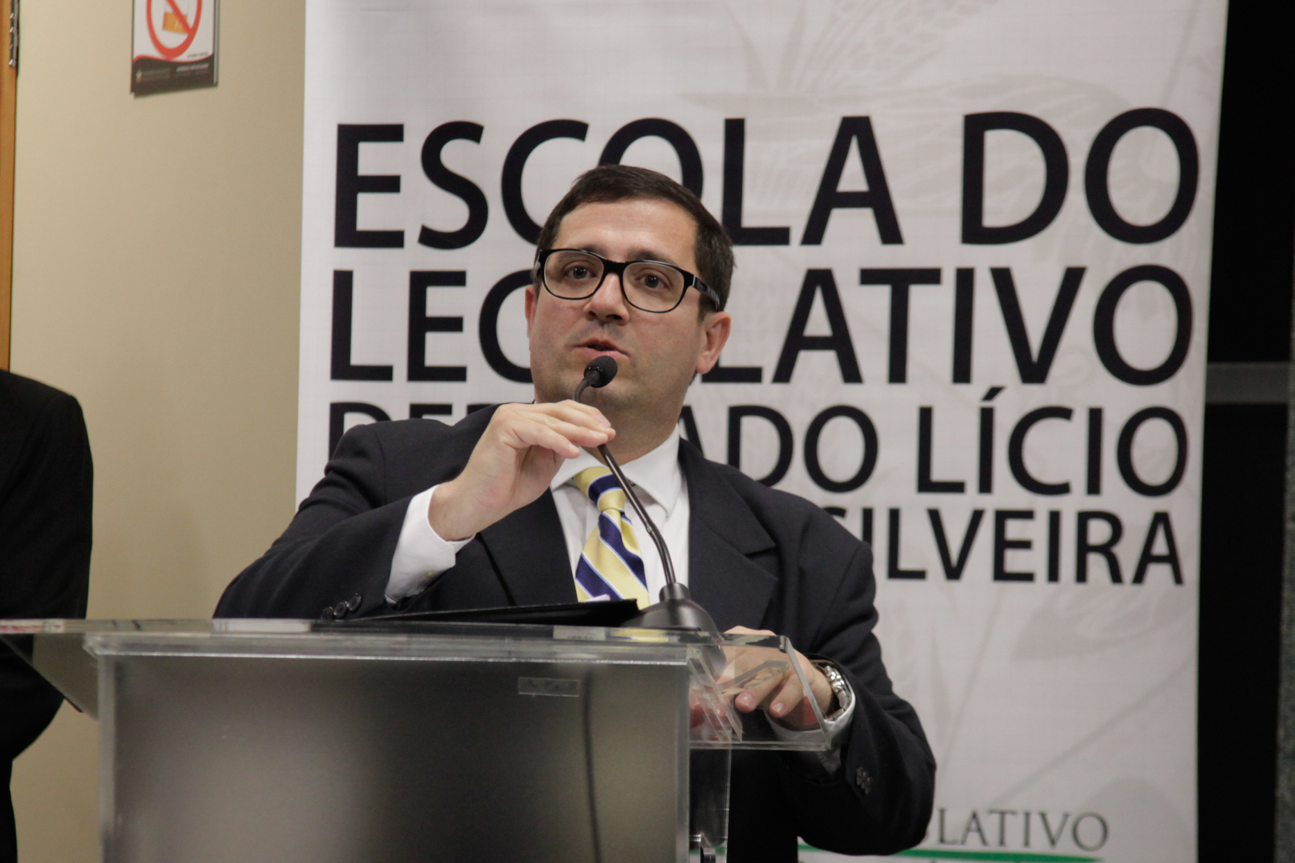 Seminário Estadual Sobre Pagamento por Serviços Ambientais. Alexandre Waltrick Rates (FATMA).