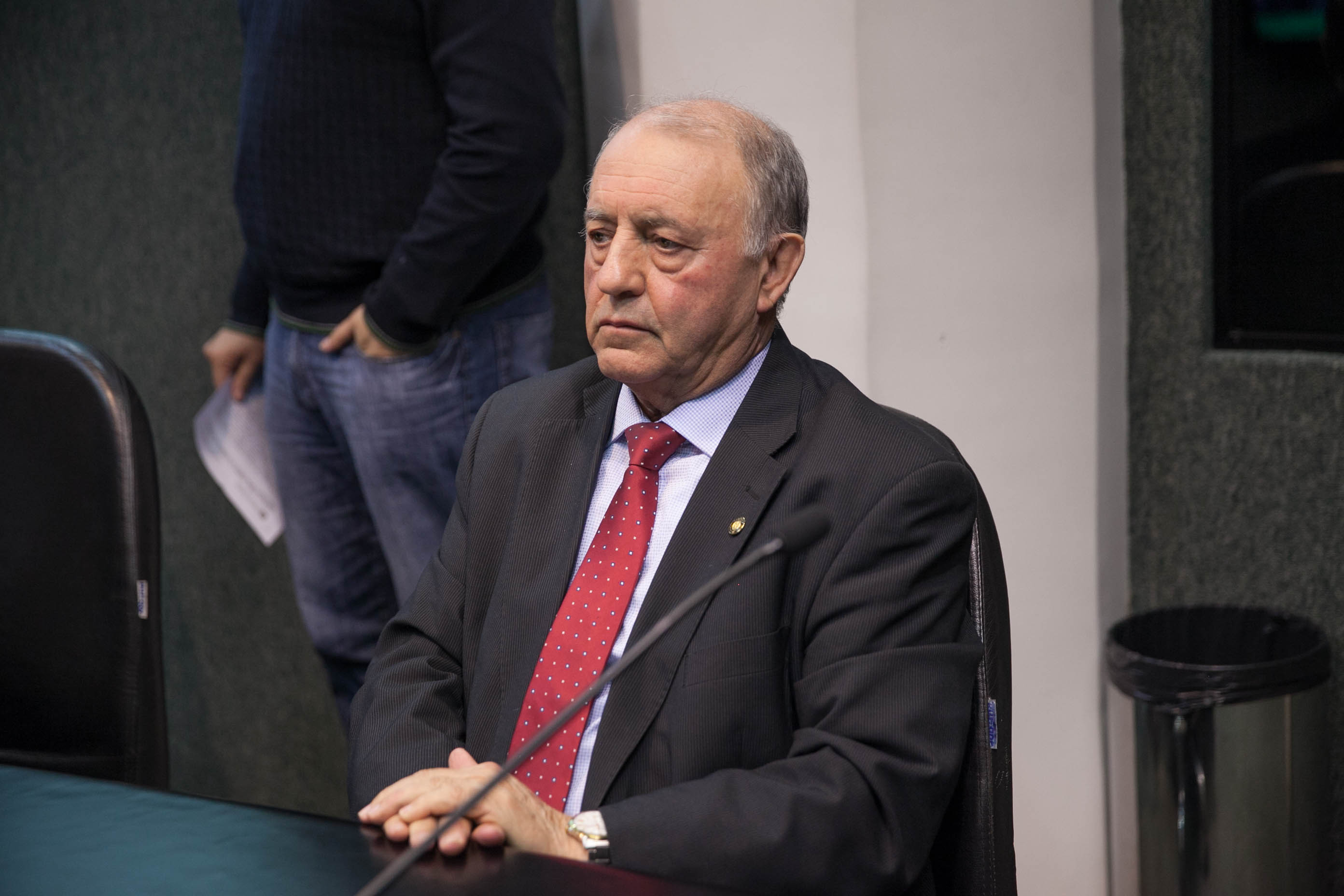 Deputado Natalino Lazare (PR) em Comissão de Trabalho, Administração e Serviço Público.