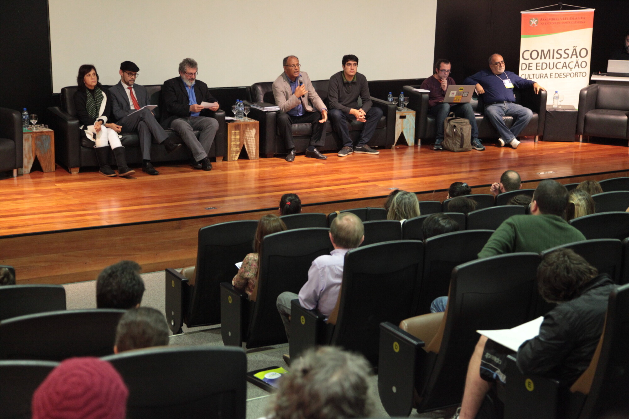 Audiência debate aprovação do projeto que cria o “Cultura Viva” em SC