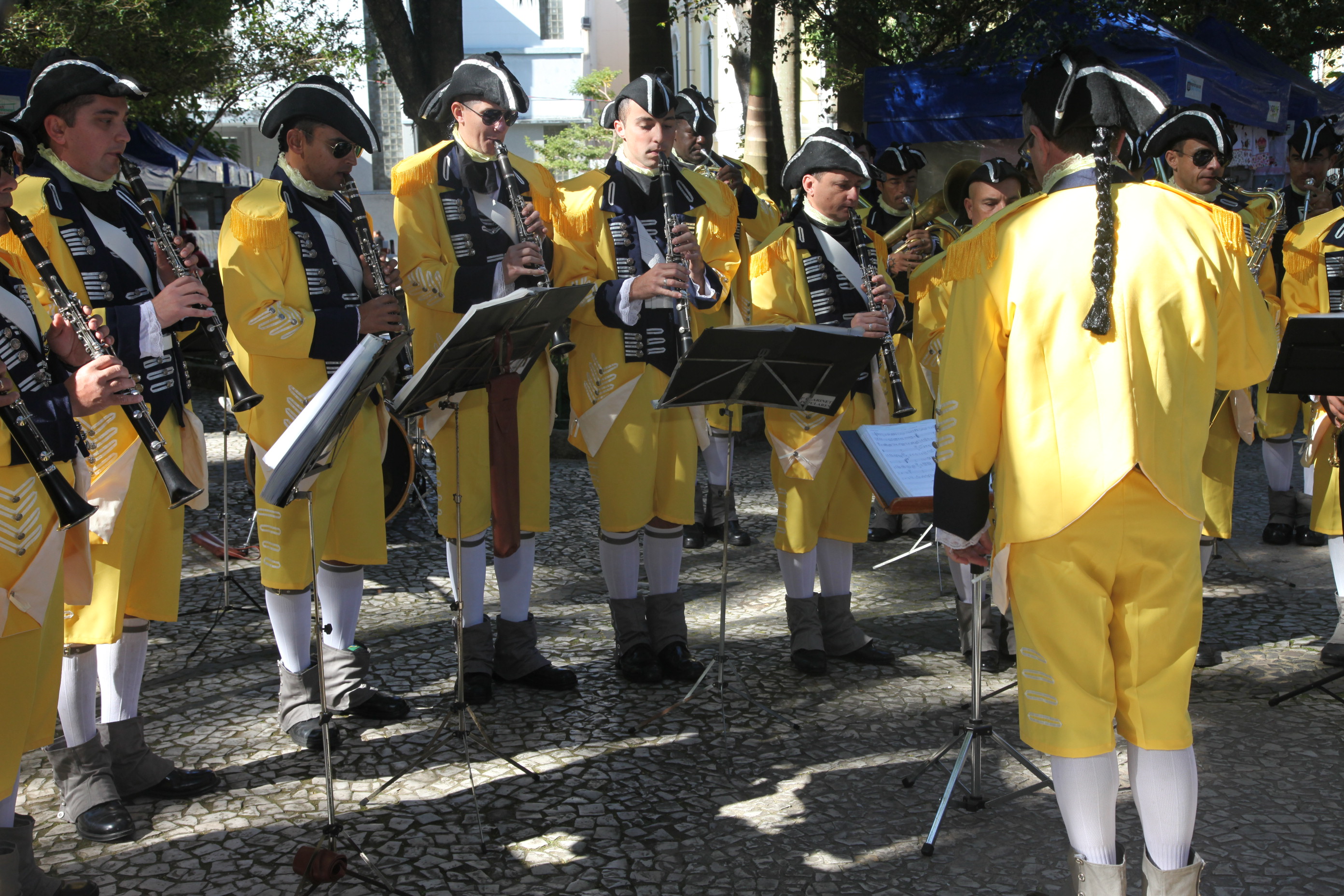 Homenagem a Jerônimo Coelho.