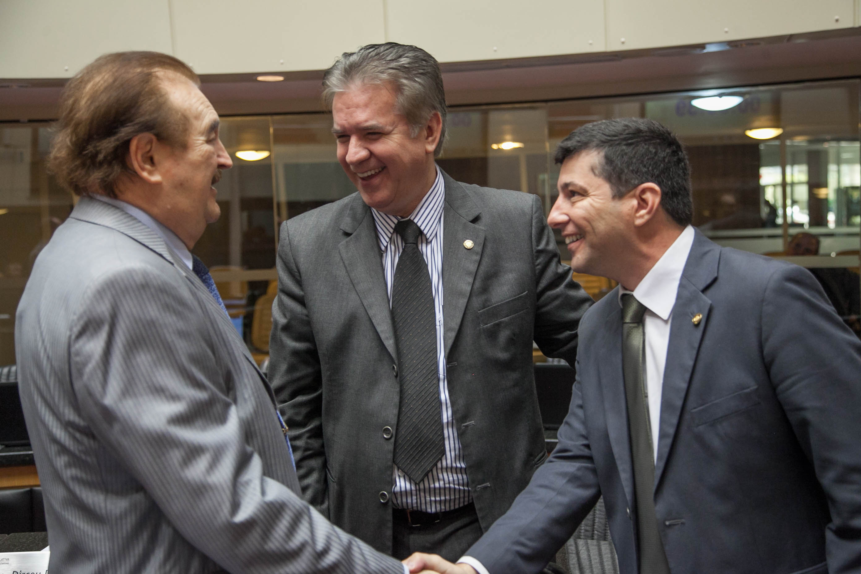Deputado Narcizo Parisotto (PTB), Deputado César Valduga (PCdoB) e Deputado Fábio Flôr (PP) em Sessão Ordinária