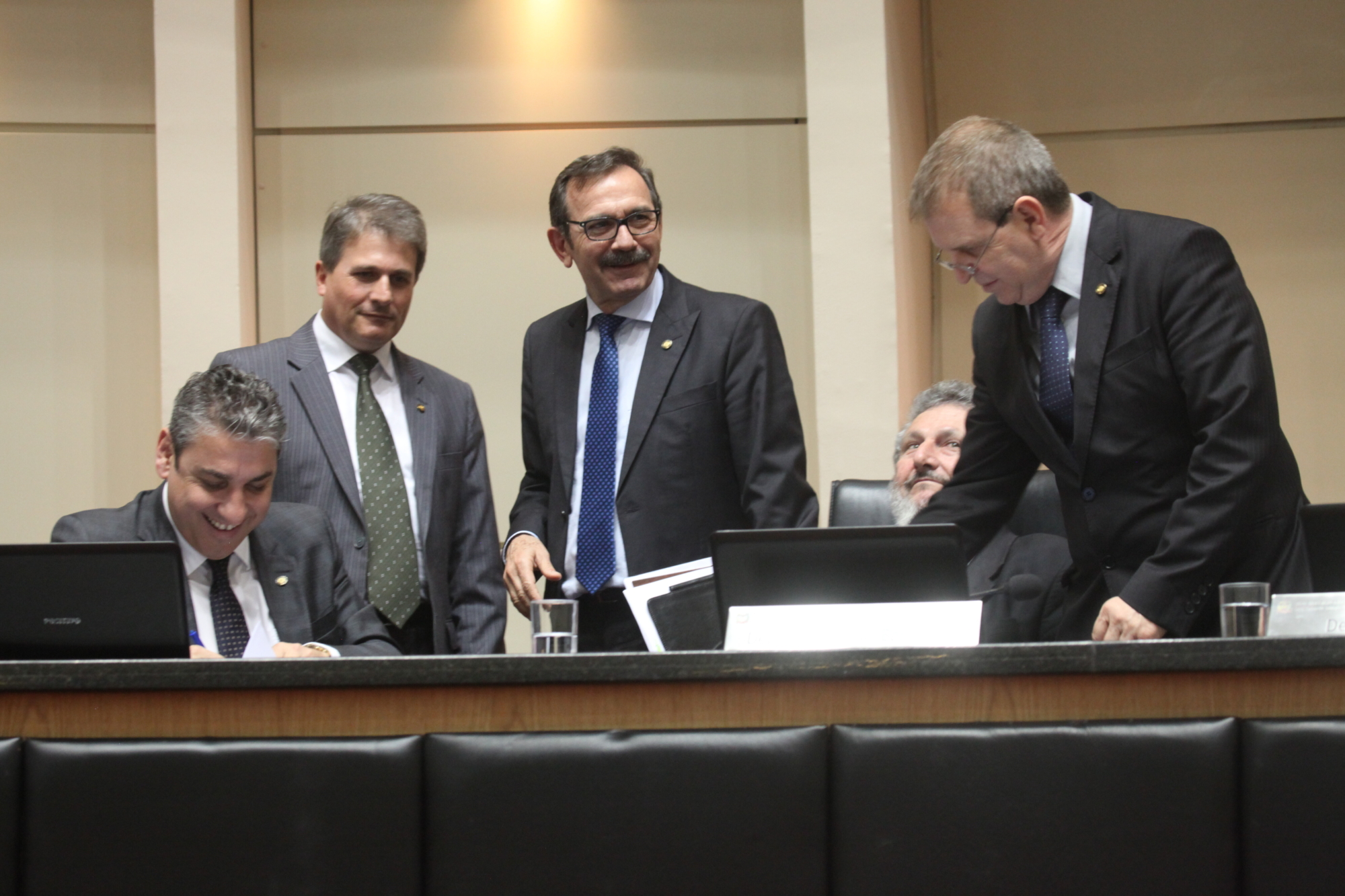 Alesc vai implantar Programa Carbono Zero