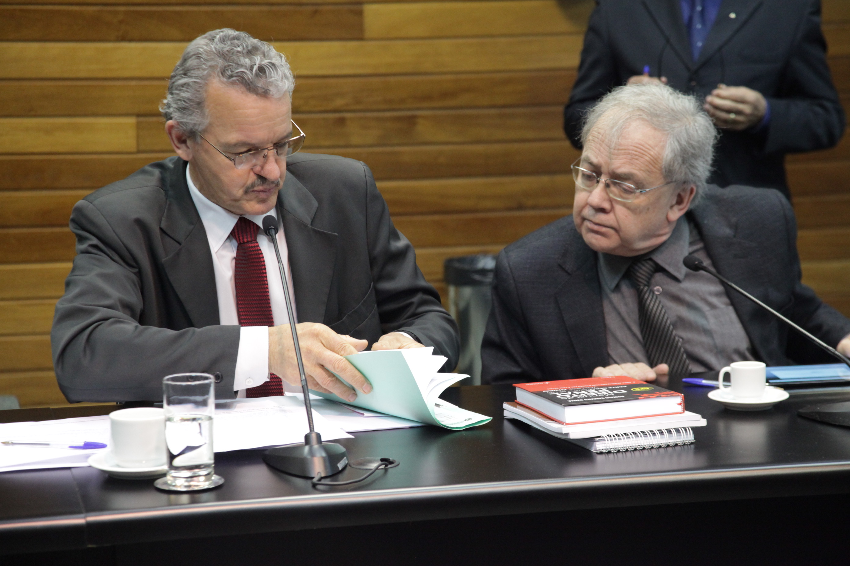 Comissão de Finanças e Tributação.