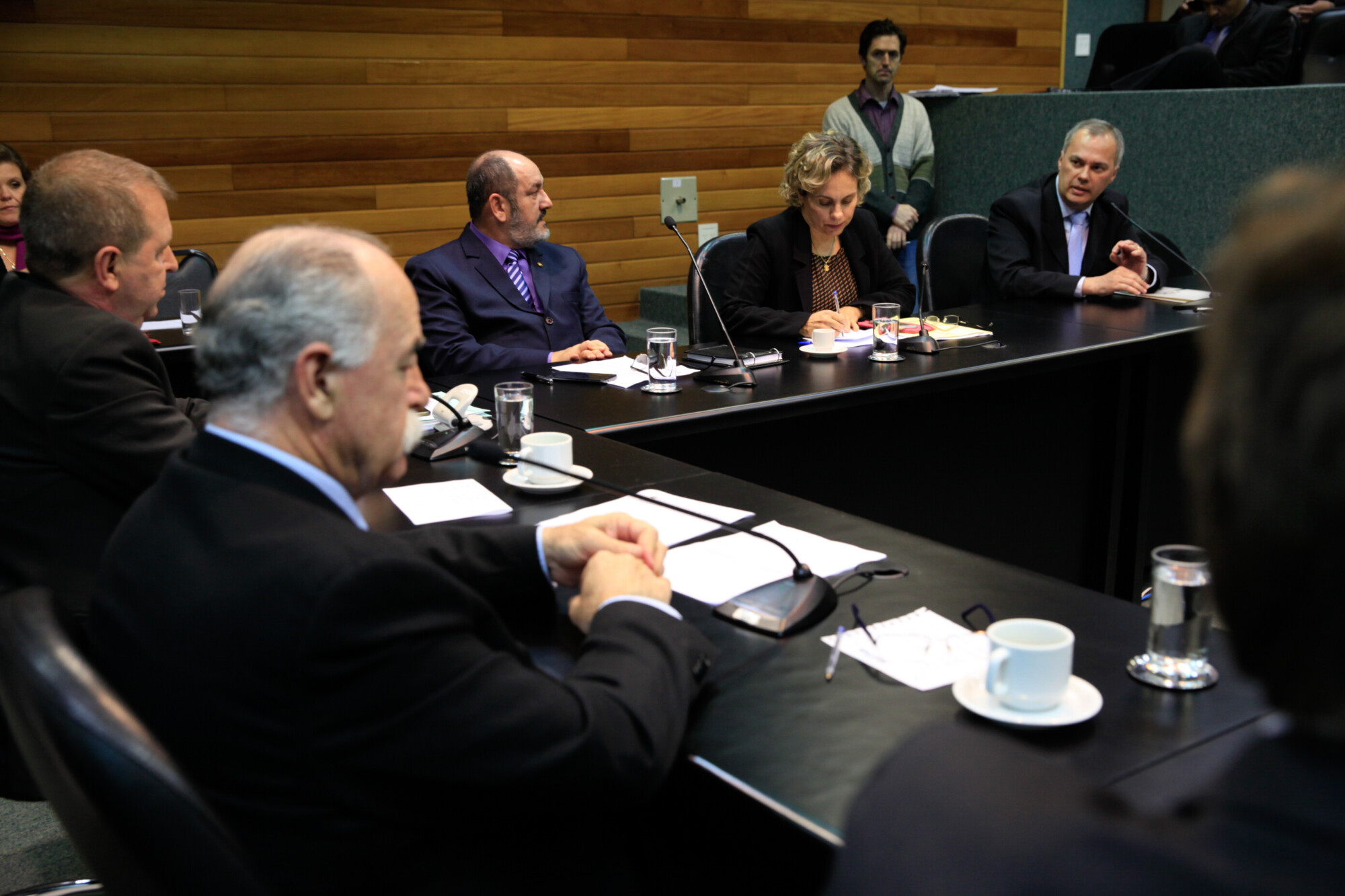 Audiência vai debater venda e consumo de bebidas alcoólicas nos estádios