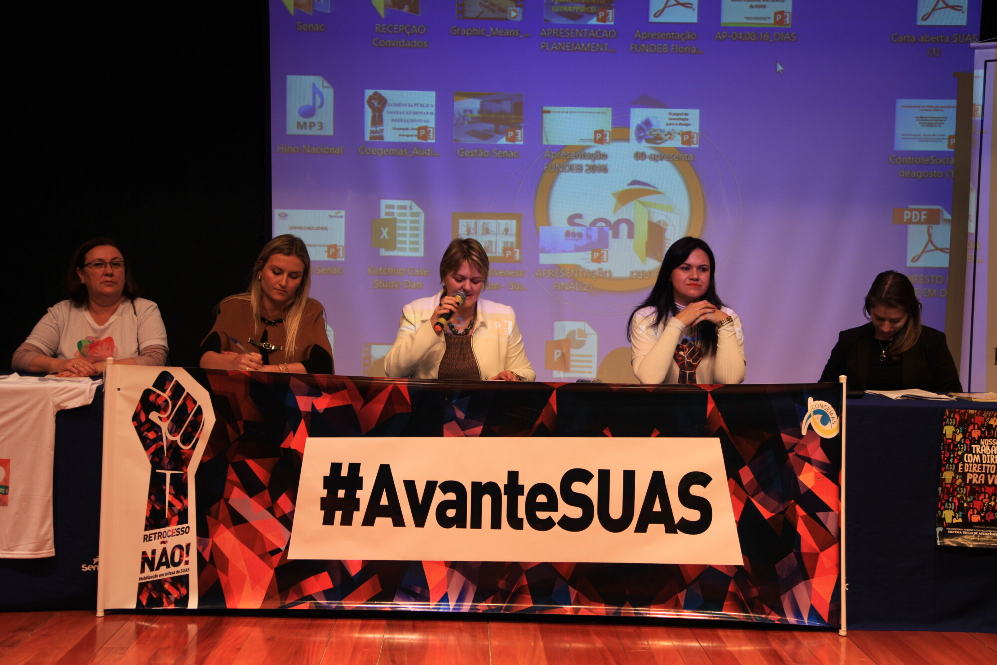 Frente em defesa do Suas é lançada em audiência pública da Assistência Social