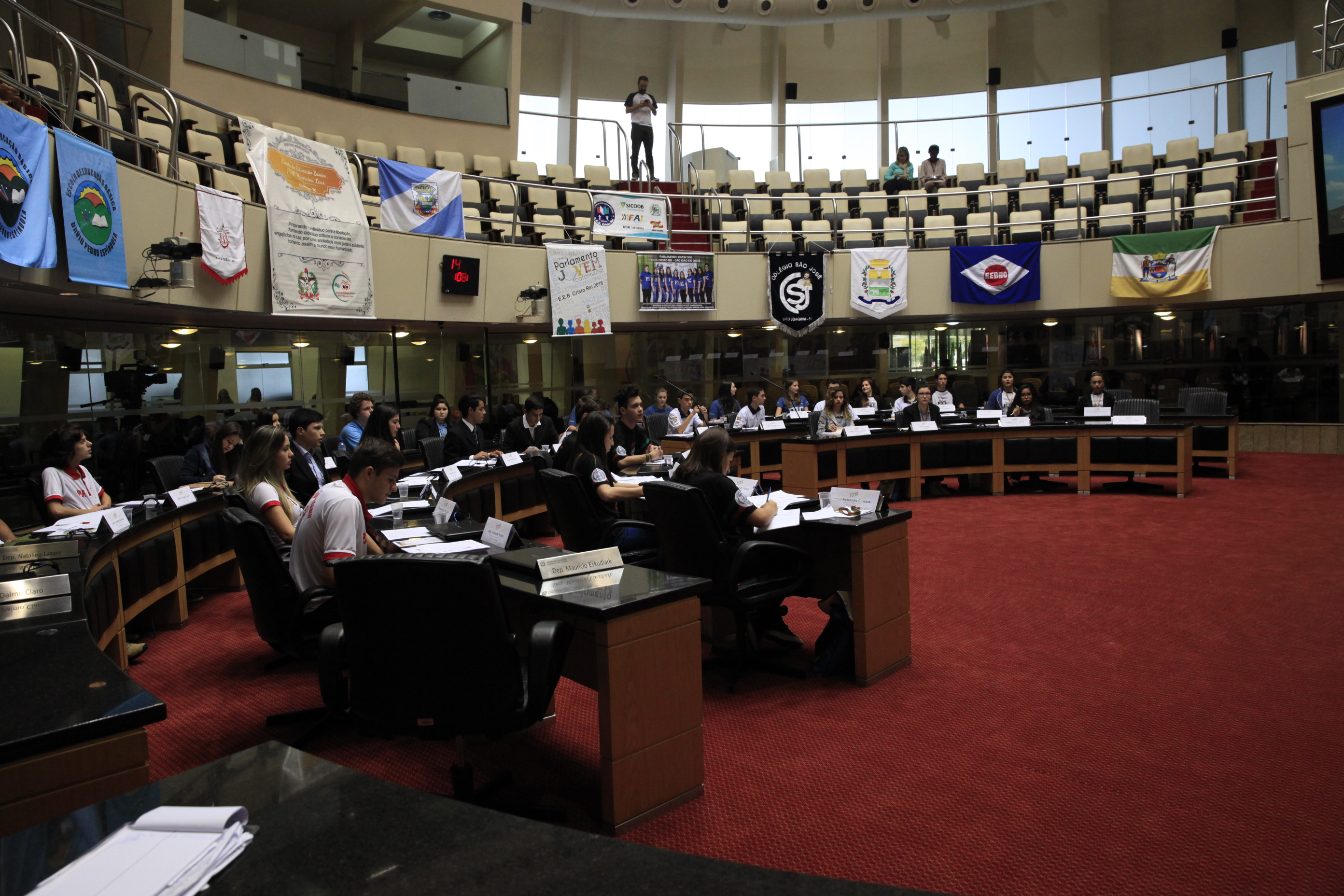 Sessão Especial do Parlamento Jovem.