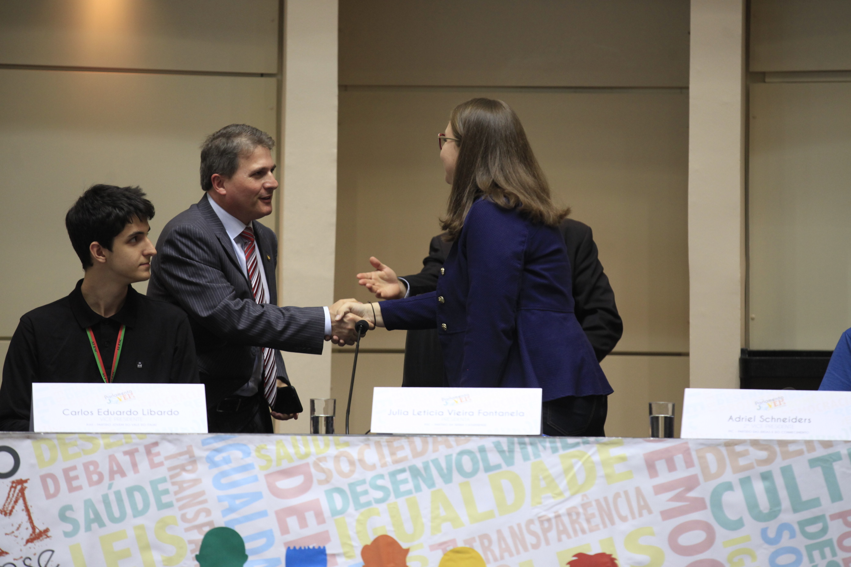 Sessão Especial do Parlamento Jovem.