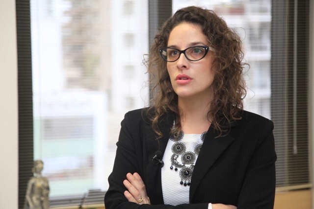 Alliny Burich é vice-presidente da Comissão da Mulher Advogada da OAB-SC