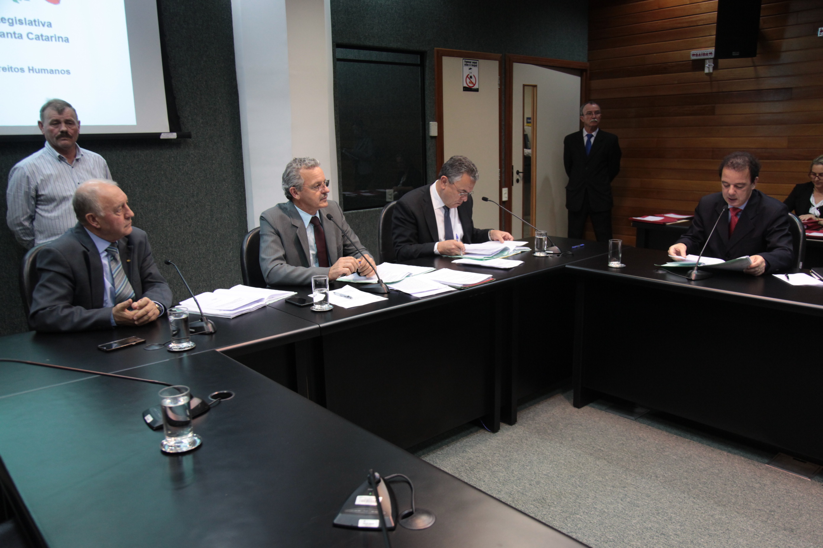 Reunião da Comissão de Direitos Humanos.