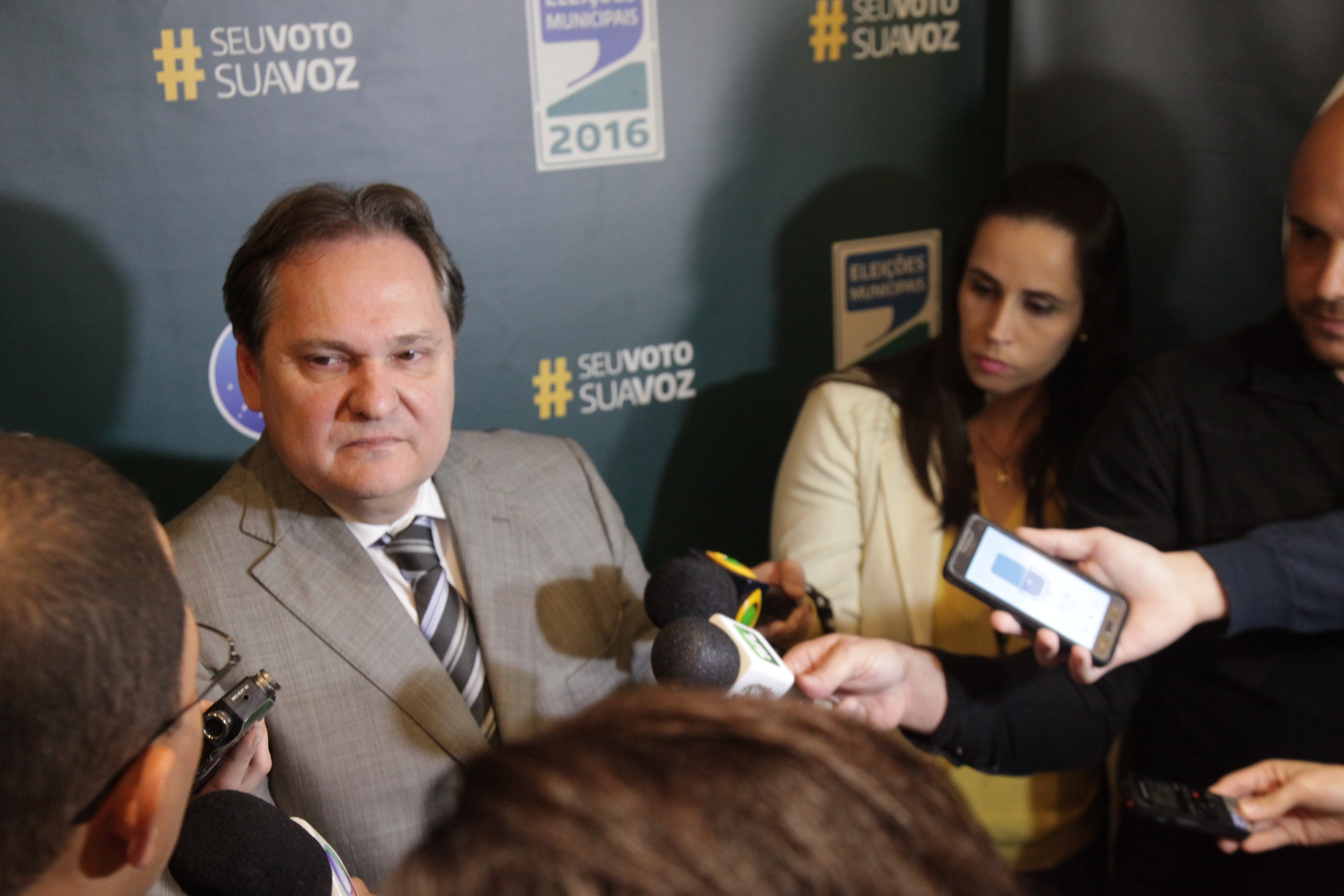 Presidente do TRE - Desembargador Cesar Abreu