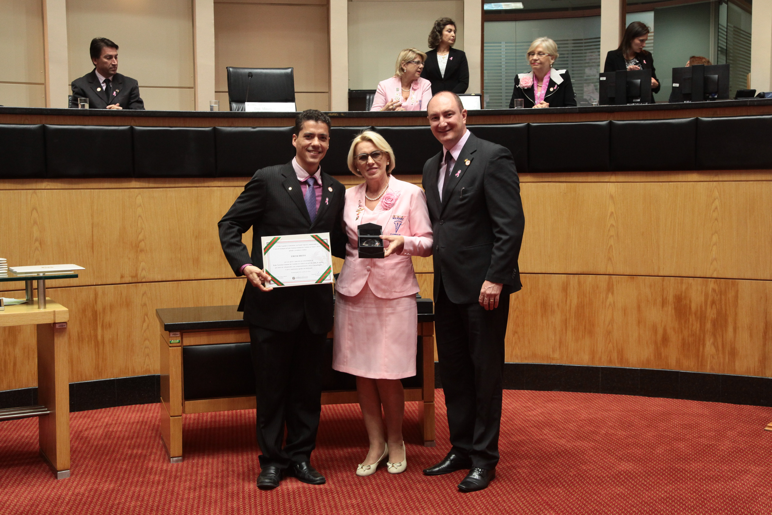 Sessão Especial em comemoração dos 55 anos de fundação da Rede Feminina de Combate ao Câncer - RFECC.