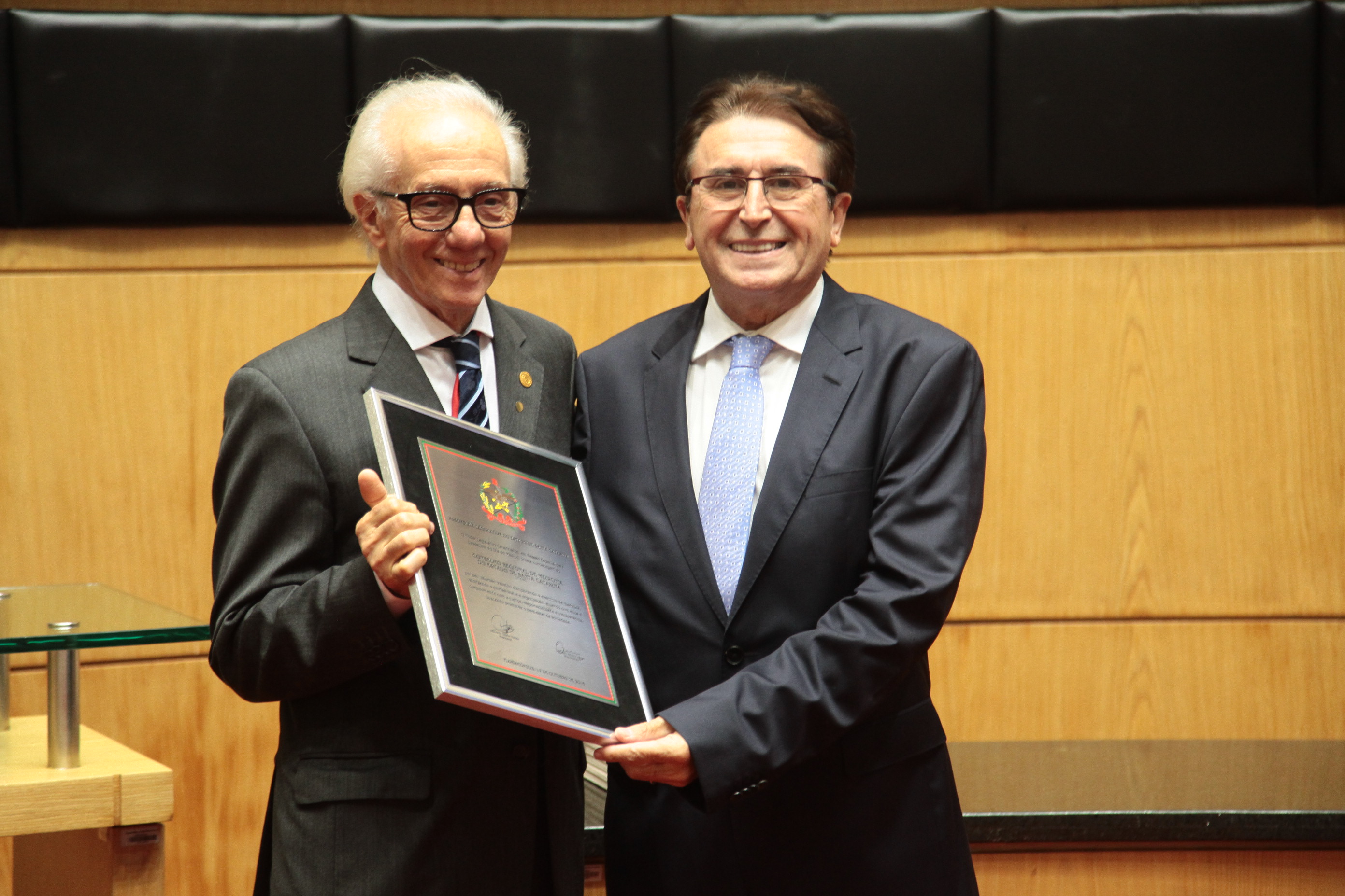 Dr. Antonio Silveira Sbissa, Presidente do Conselho Regional de Medicina - Sessão Especial ao Dia do Médico.
