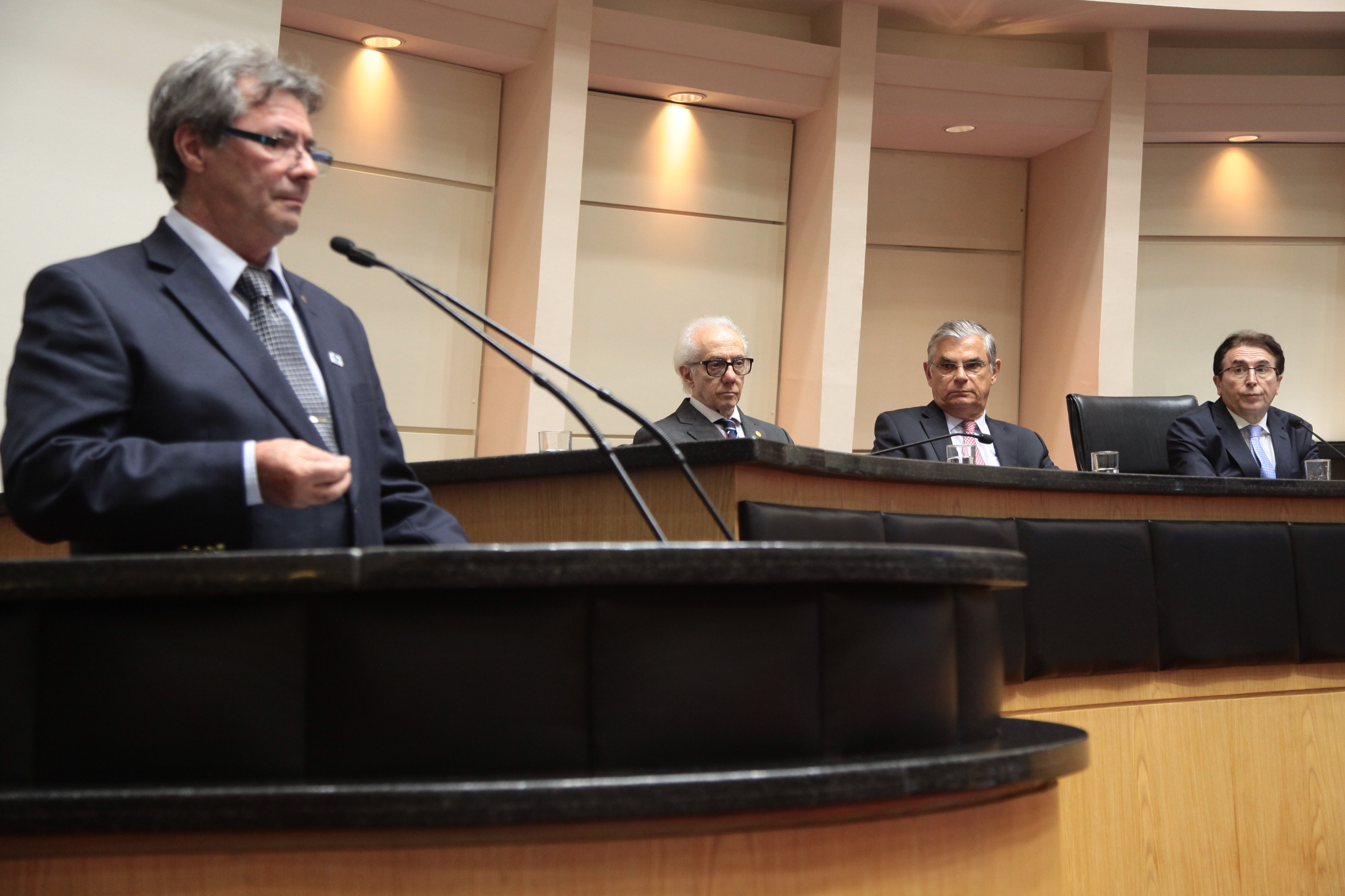 Dr Vânio Cardoso Lisboa, Presidente do Sindicato dos Médicos de Santa Catarina - Sessão Especial ao Dia do Médico.