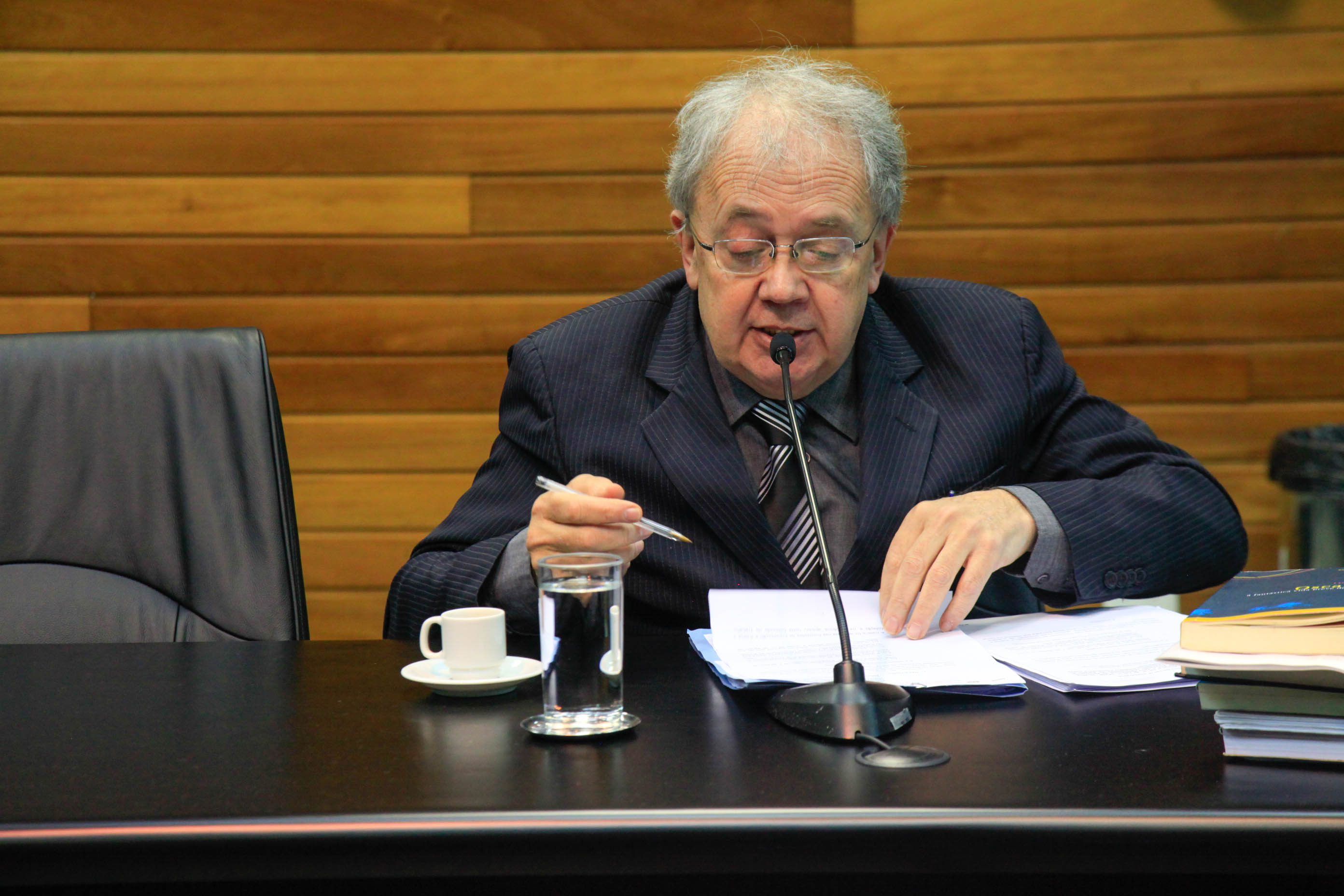 Deputado Fernando Coruja (PMDB) - Reunião Extraordinária da Comissão de Trabalho, Administração e Serviços Públicos