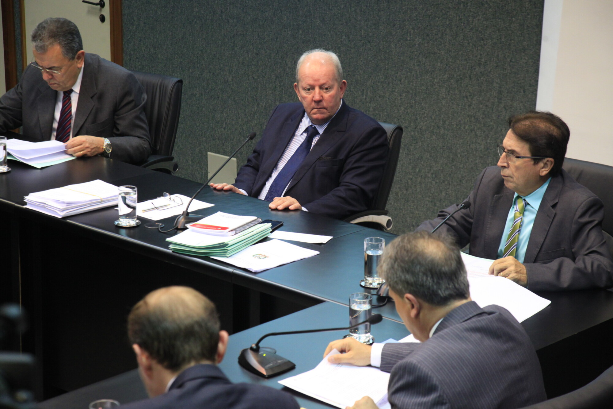 Finanças aprova reajustes para MP e Udesc e discute trâmite da LDO 2017