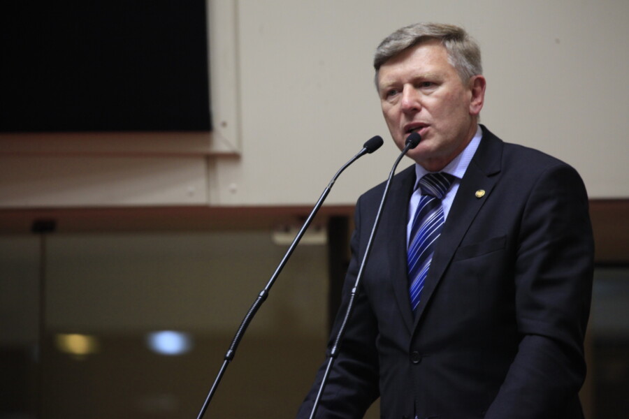 Deputado Milton Hobus abordou o assunto na tribuna da Alesc, durante a sessão desta quarta-feira (19)