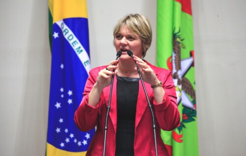 Ato solene comemora 50 anos da Zootecnia no Brasil