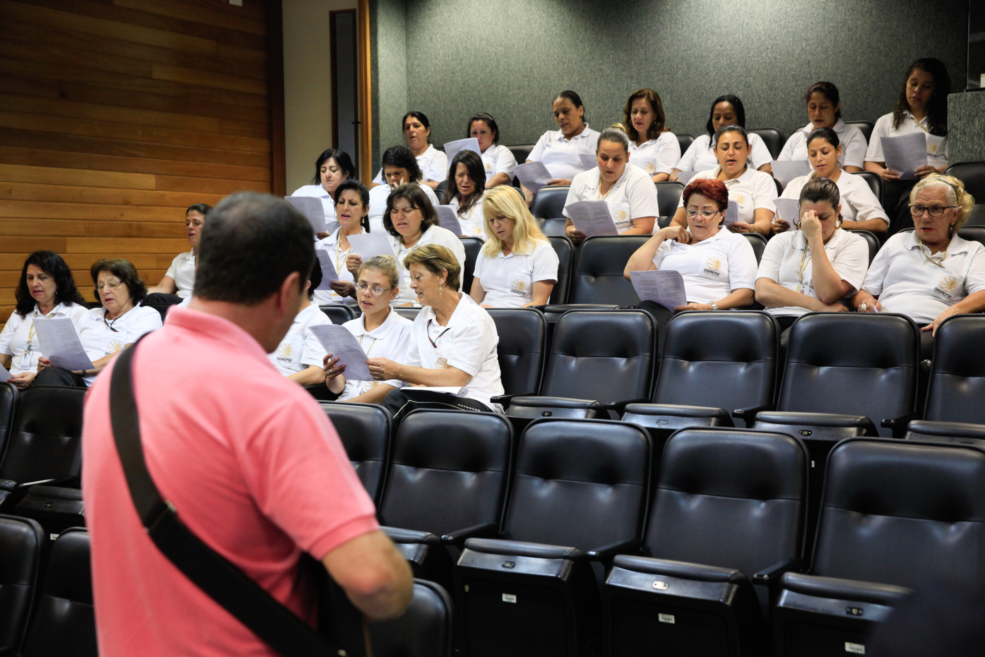 Projeto valoriza colaboradores que atuam com serviços gerais na Alesc