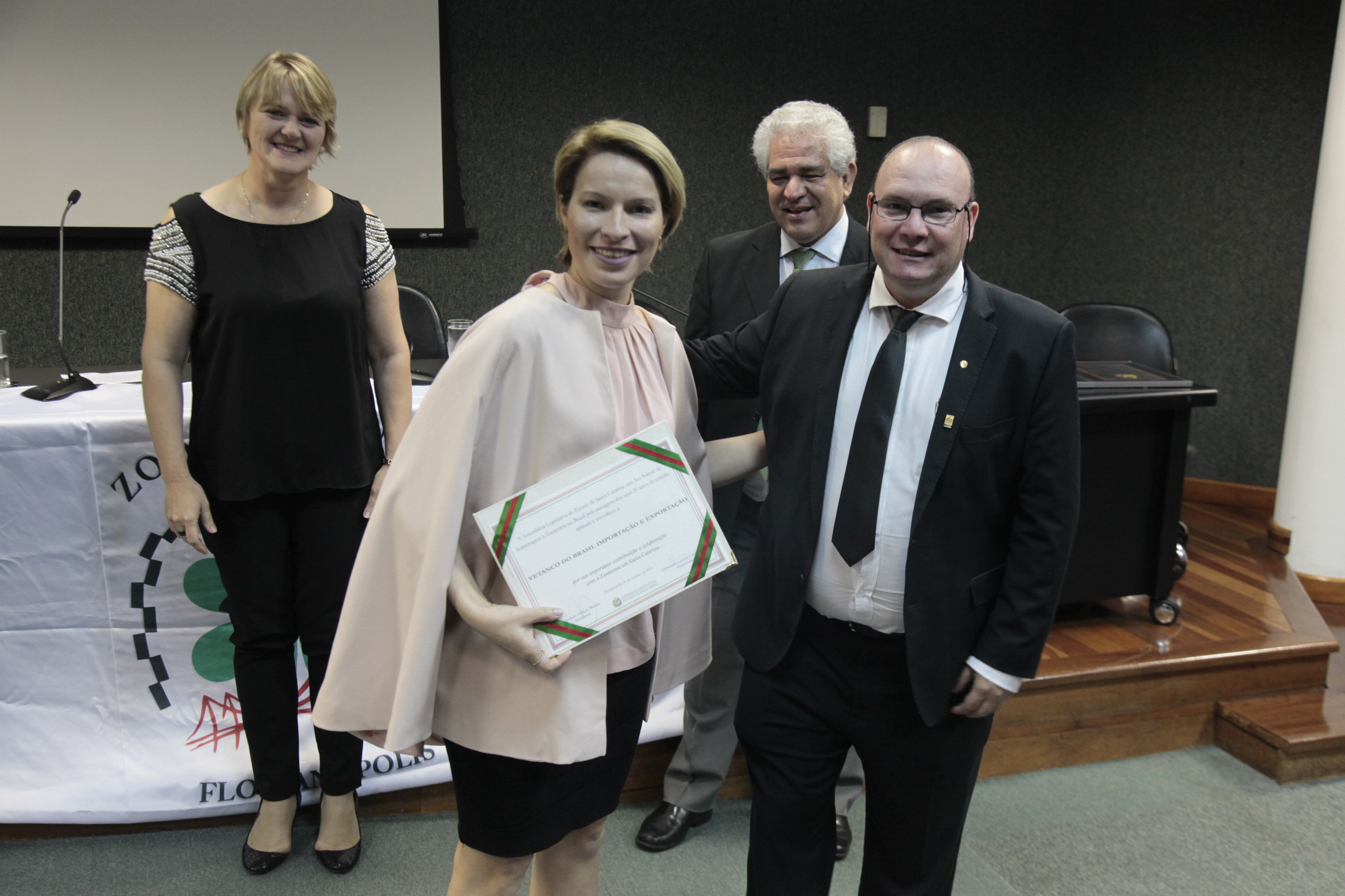 Ato Parlamentar Solene em homenagem Zootecnia do Brasil pela passagem dos seus 50 anos de criação.