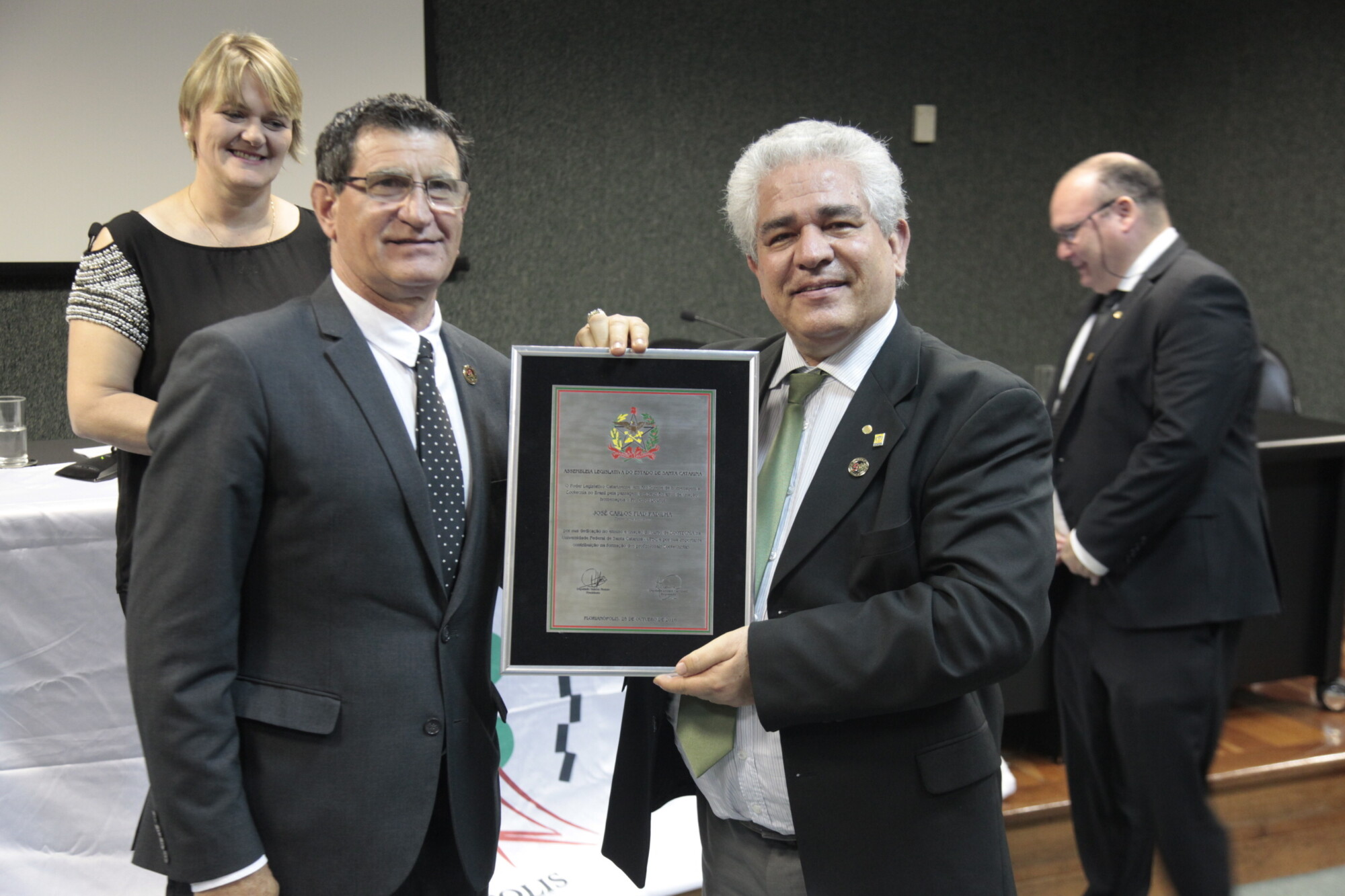 Ato solene na Assembleia Legislativa marca os 50 anos da Zootecnia no Brasil