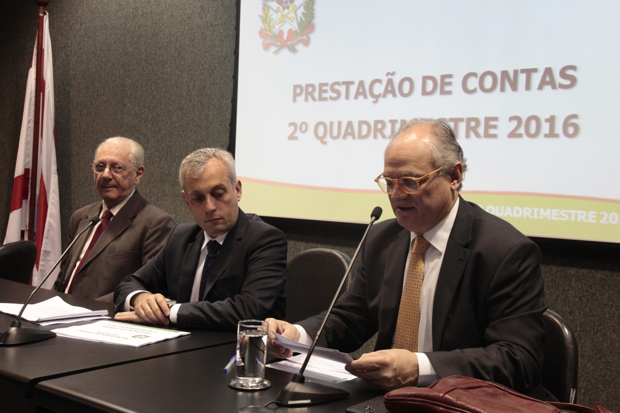 Saúde apresenta relatório referente ao 2º quadrimestre de 2016