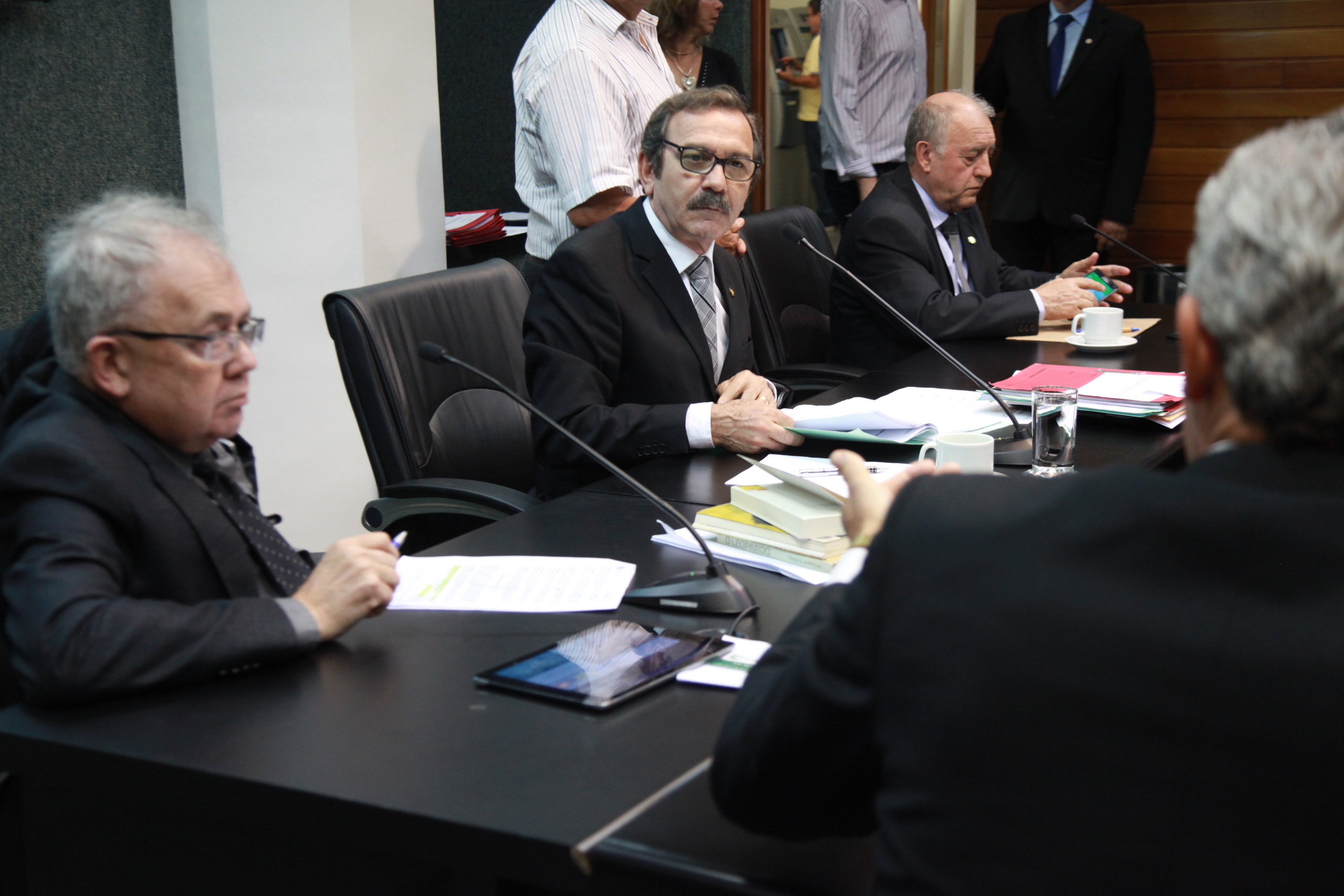 Comissão de Trabalho, Administração e Serviço Público.