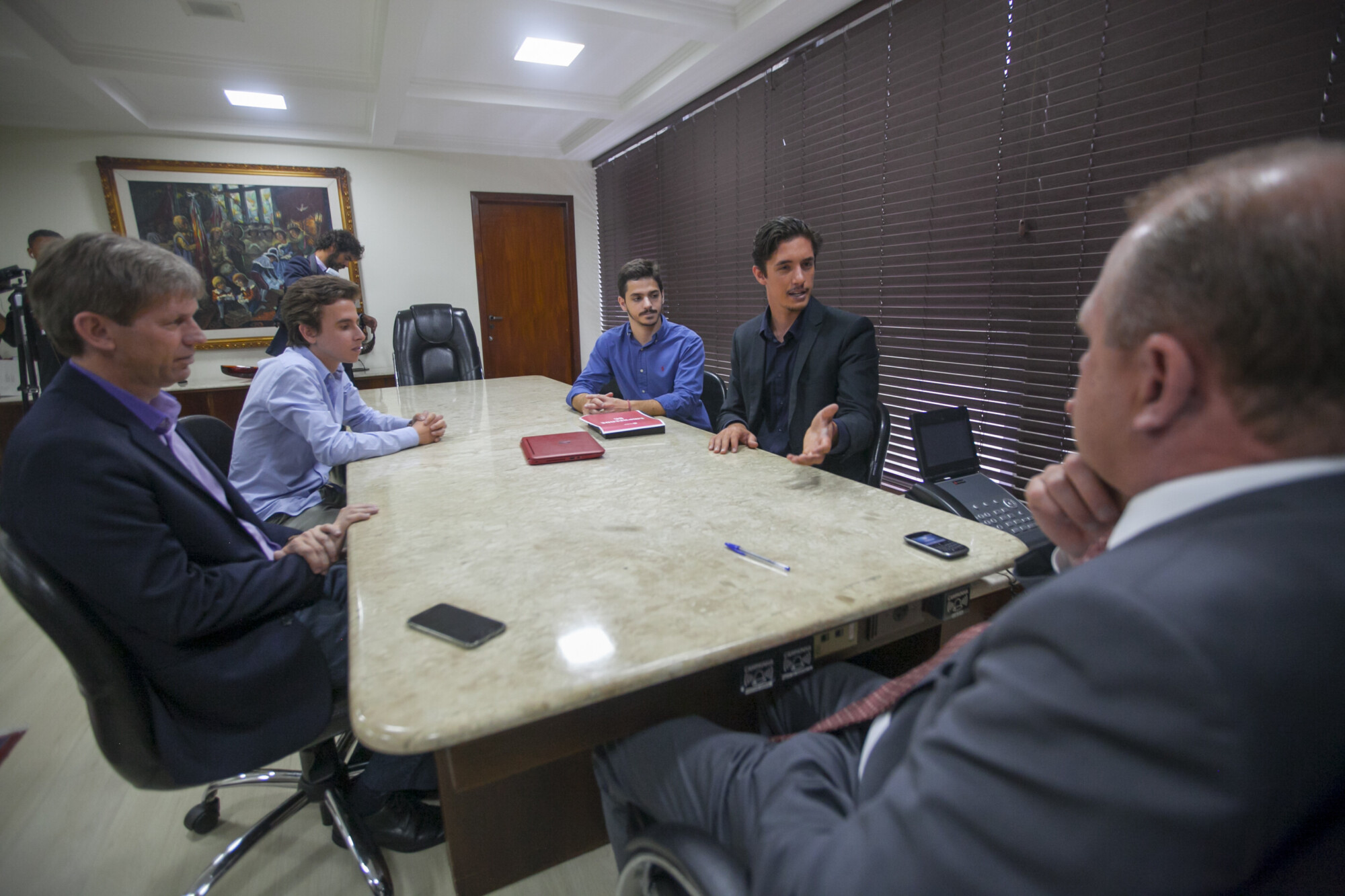 Membros da Fejesc agradecem apoio da Alesc na realização da JEWC 2016