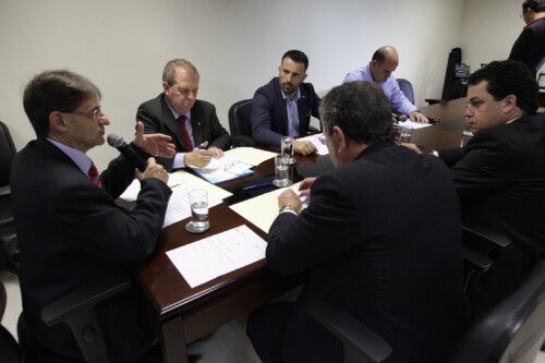 Comissão de Pesca debate regulamentação da atividade pesqueira em SC