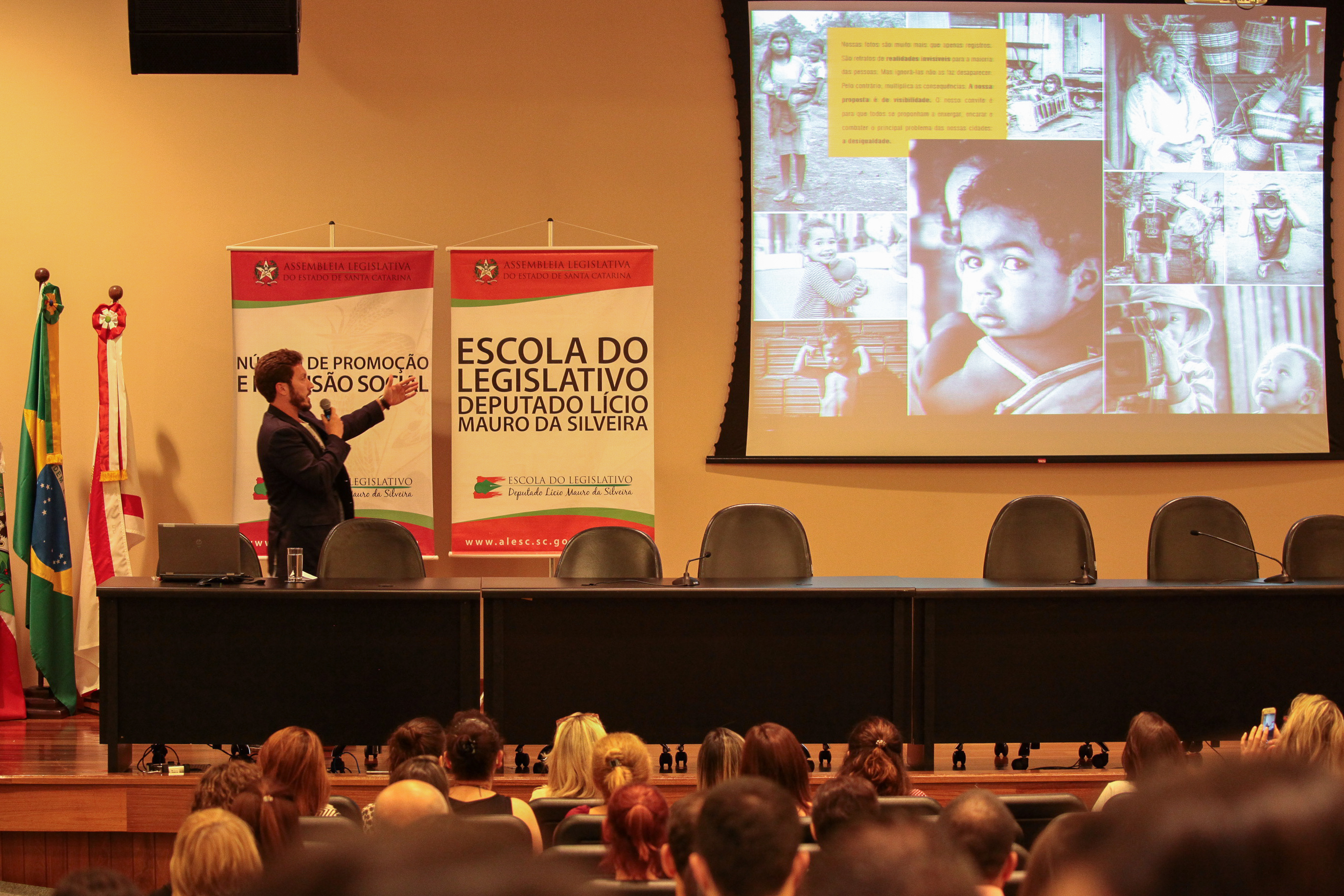 IIº Seminário Estadual de Práticas Exitosas na área da criança e do adolescente. Samuel Schimidt dos Santos.