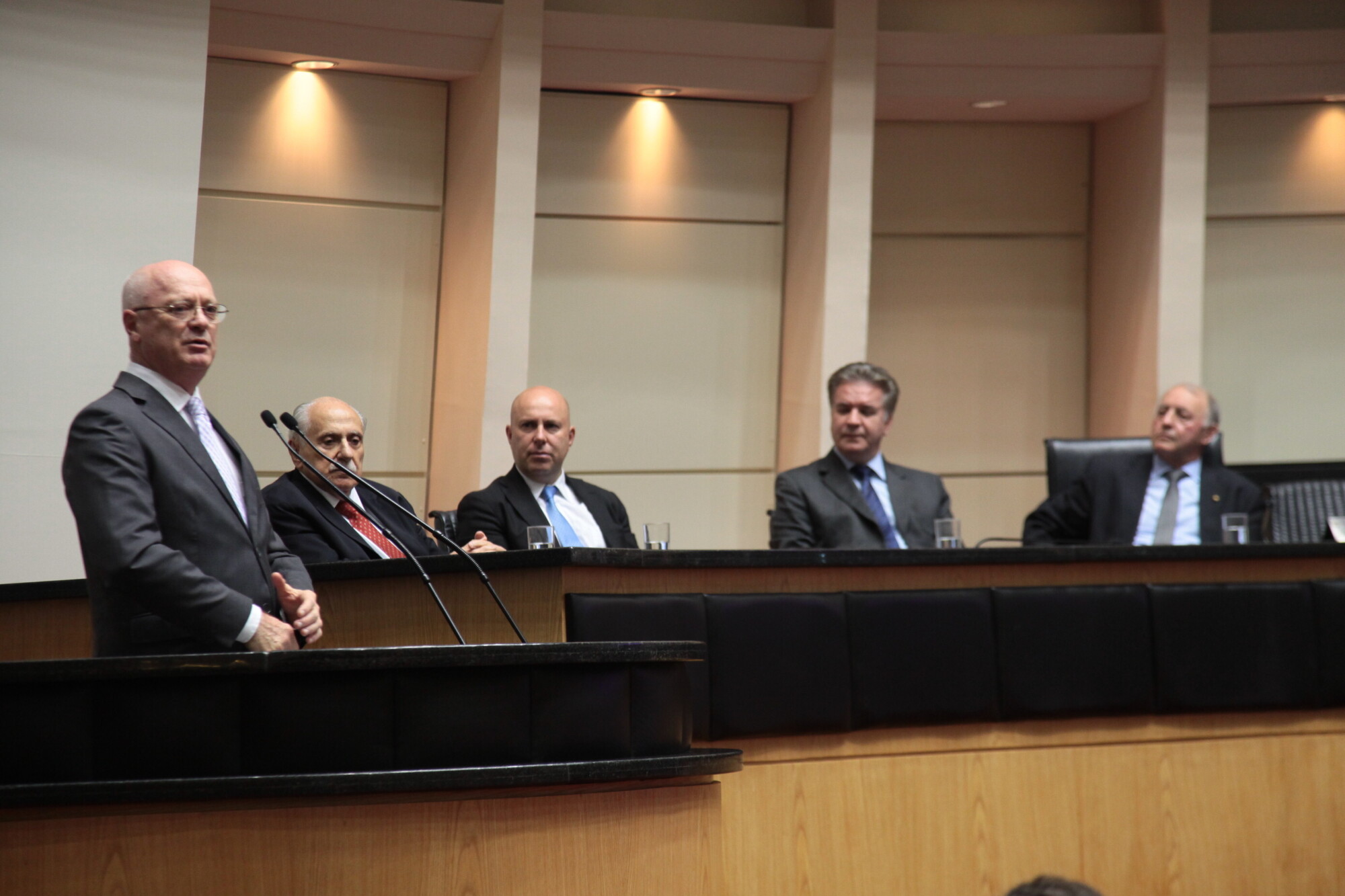 Parlamento homenageia centenário de Saul Brandalise e Band SC