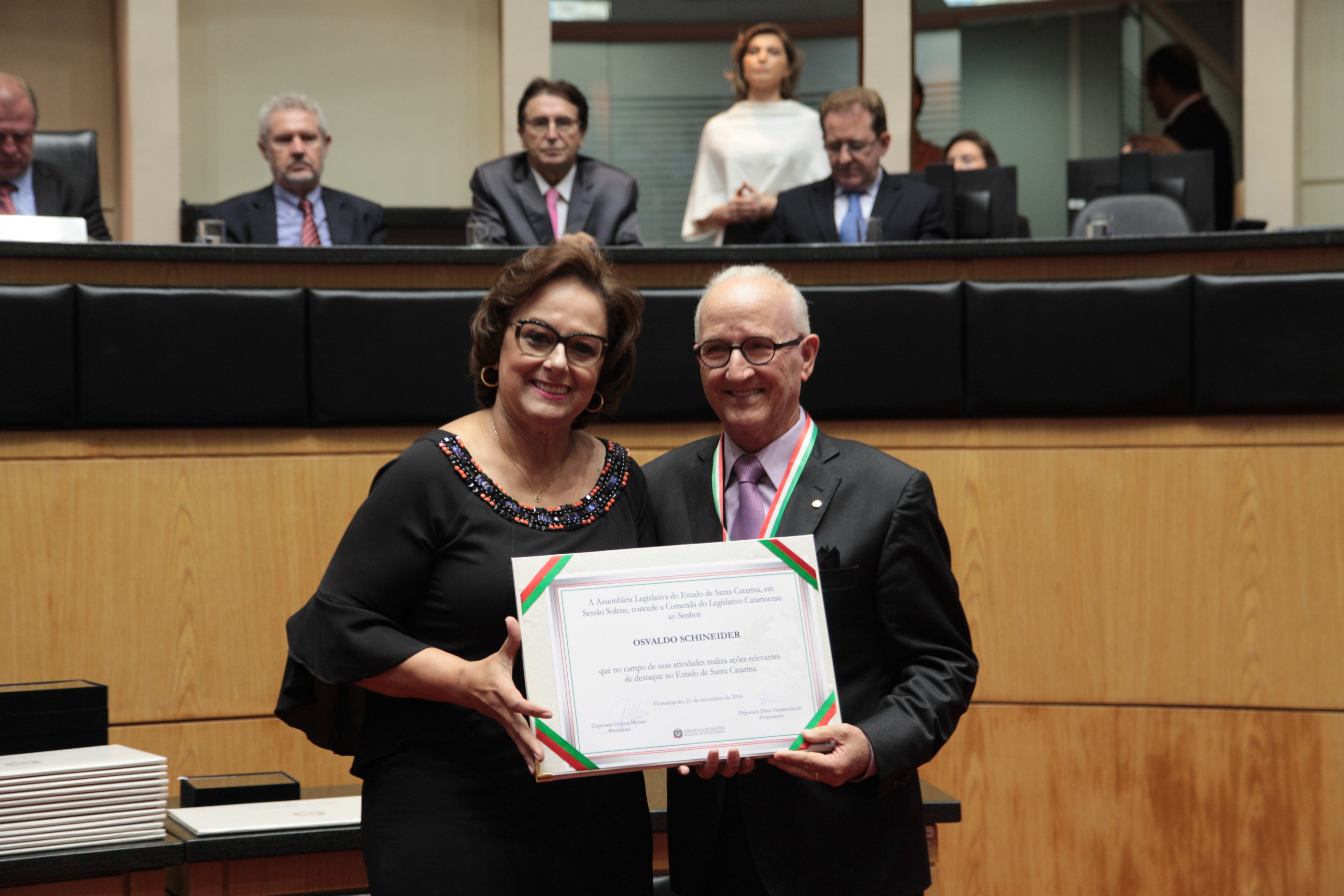Homenageados - Comenda do Legislativo Catarinense.