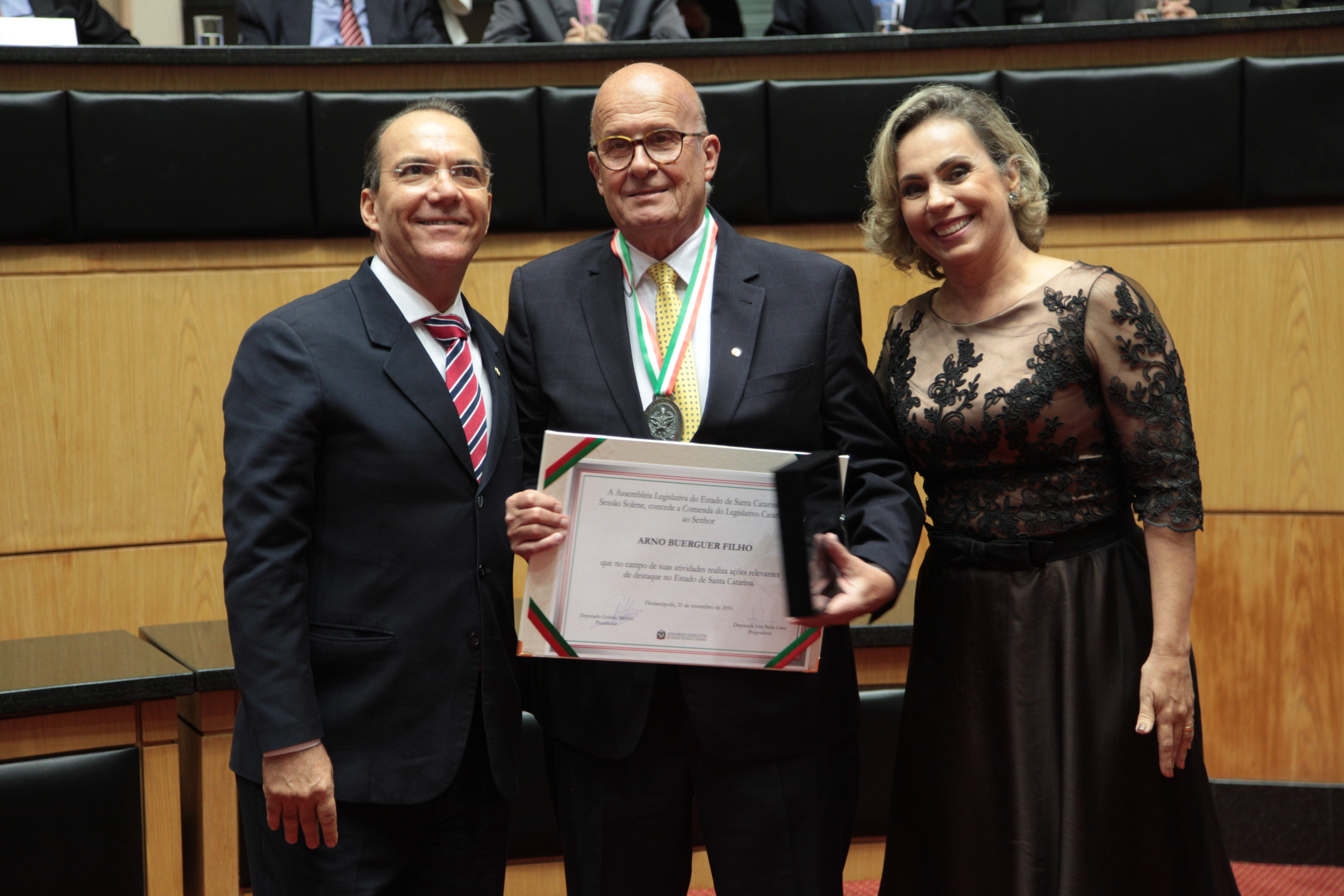 Homenageados - Comenda do Legislativo Catarinense.