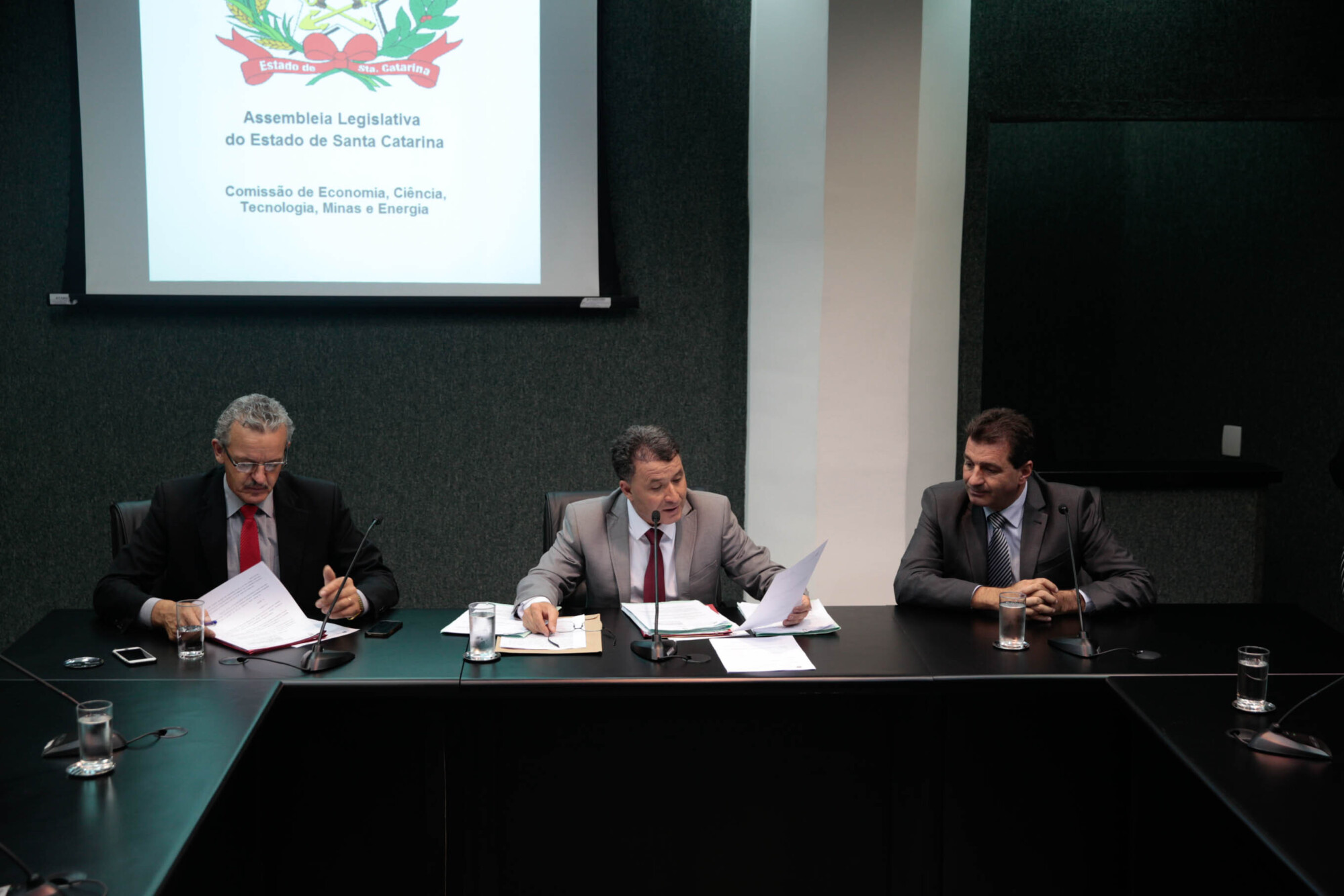 Comissão de Economia aprova dois projetos de origem parlamentar