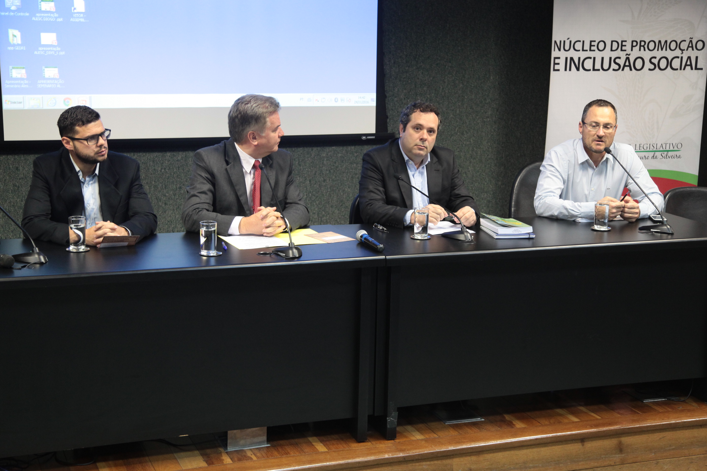 Seminário sobre Circulação, Transporte e Logística no Estado de Santa Catarina.