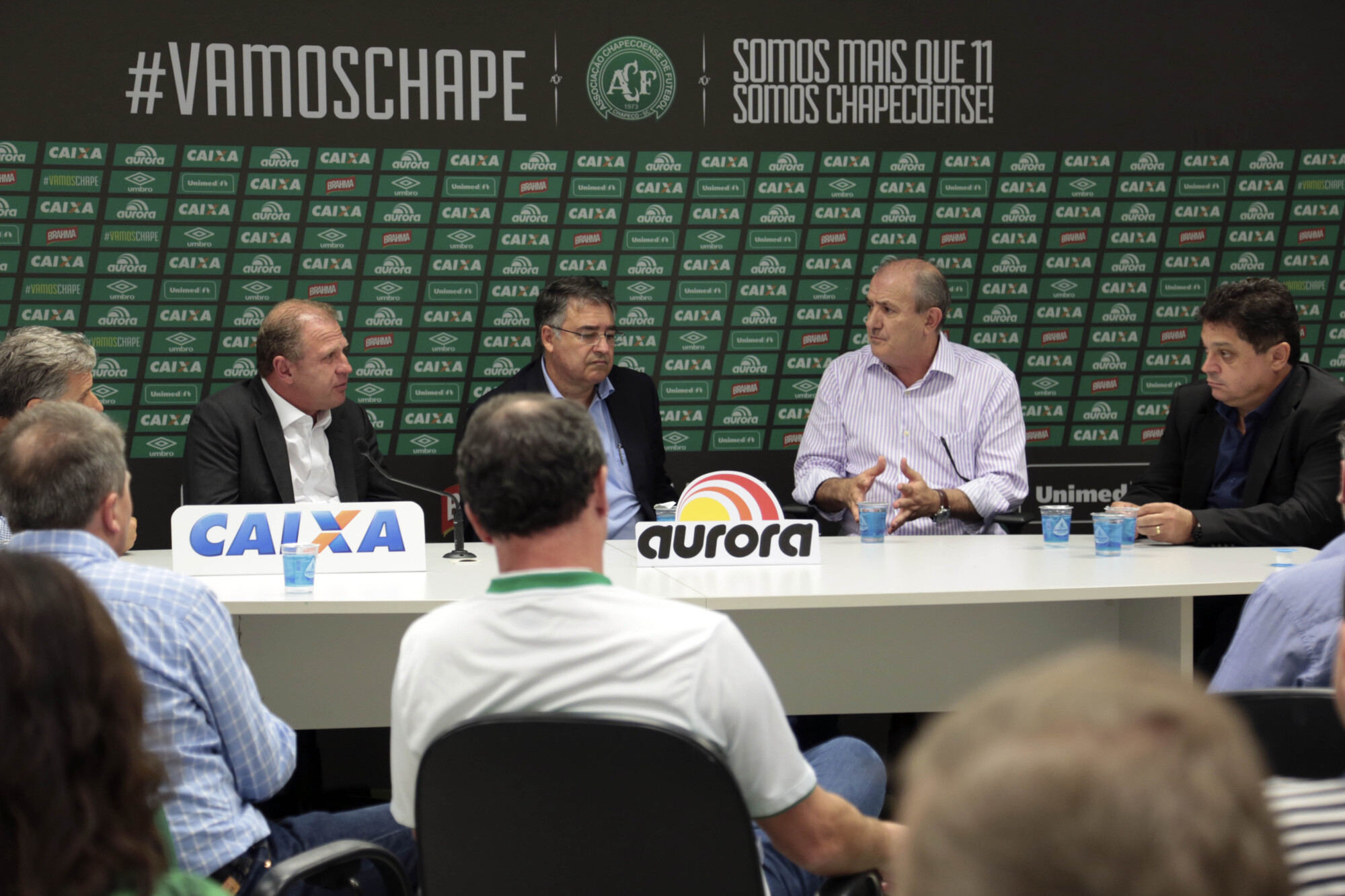 Presidente da Alesc concede entrevista sobre a tragédia na Colômbia