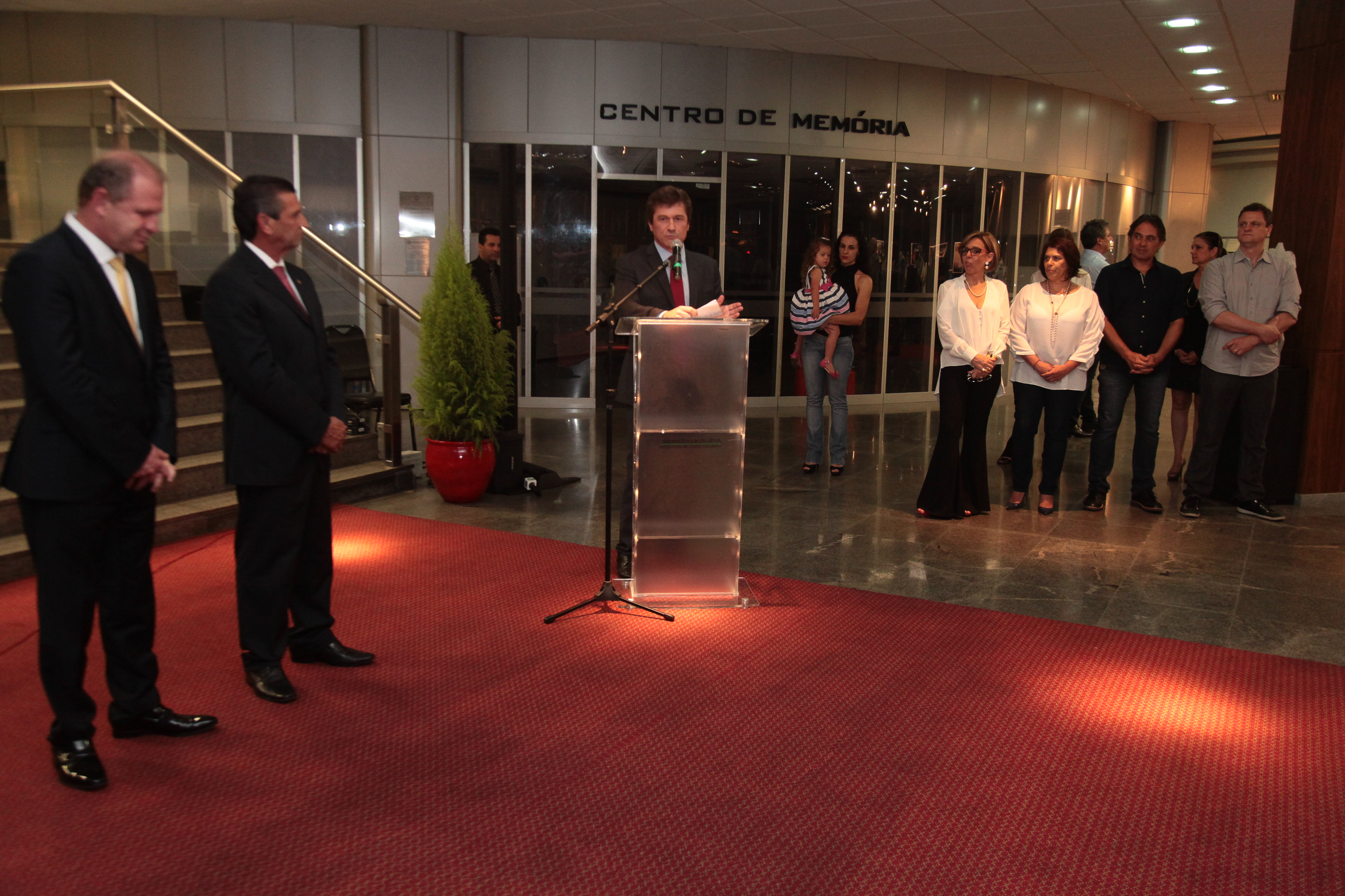 Lançamento do Livro Lei Julio Garcia - 10 anos. A Nova Realidade das Apaes de Santa Catarina.