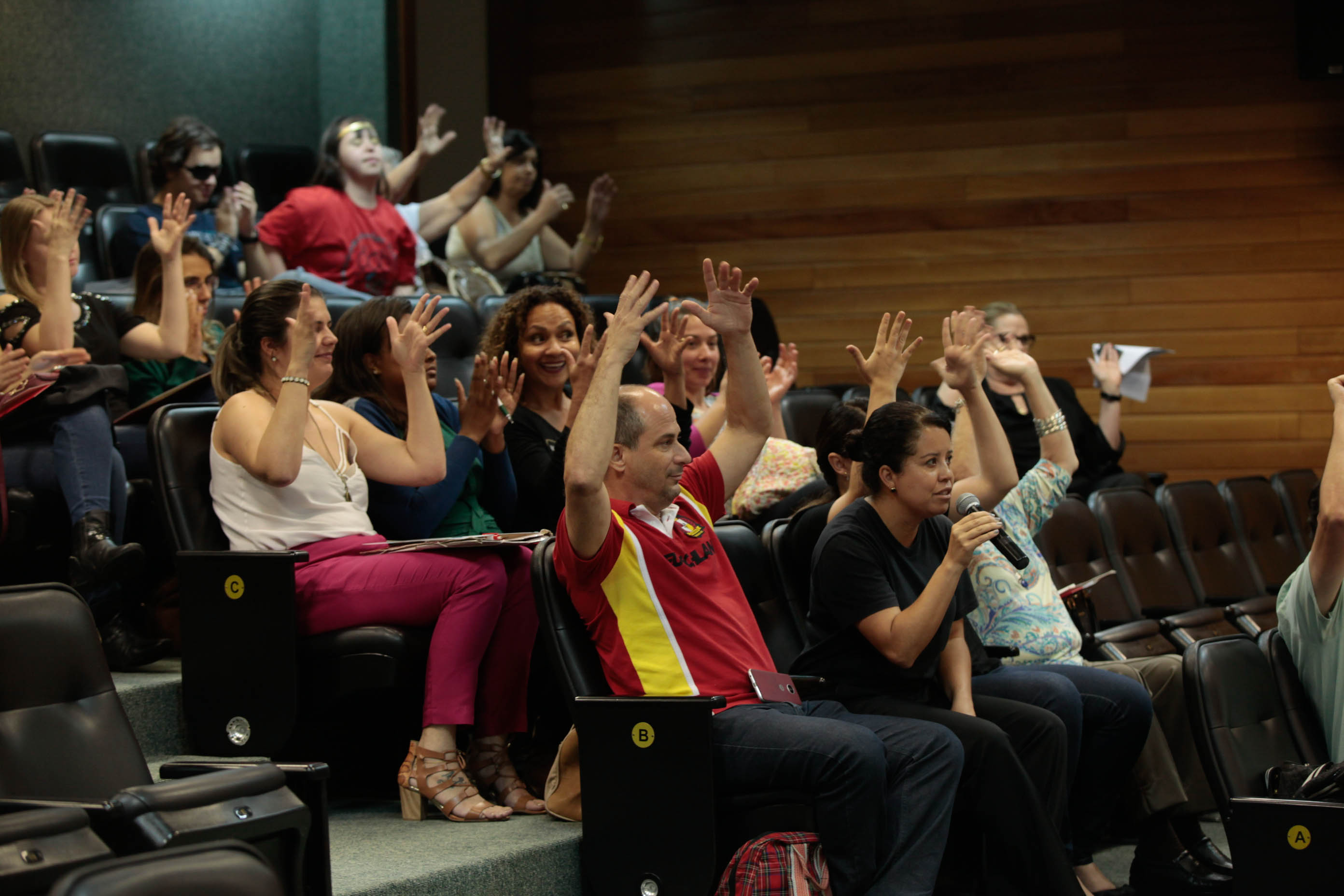 Dia internacional da pessoa com deficiência. Profª Esp. Sandra Lúcia Amorim.