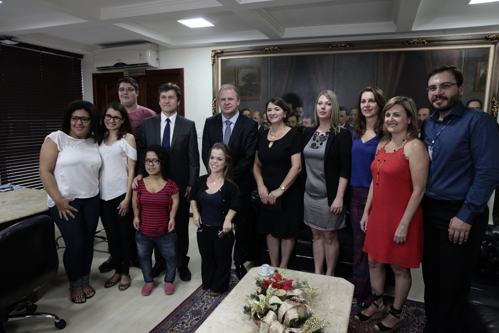 Deputado Gelson Merisio recepciona estagiários e integrantes do Programa Alesc Inclusiva
