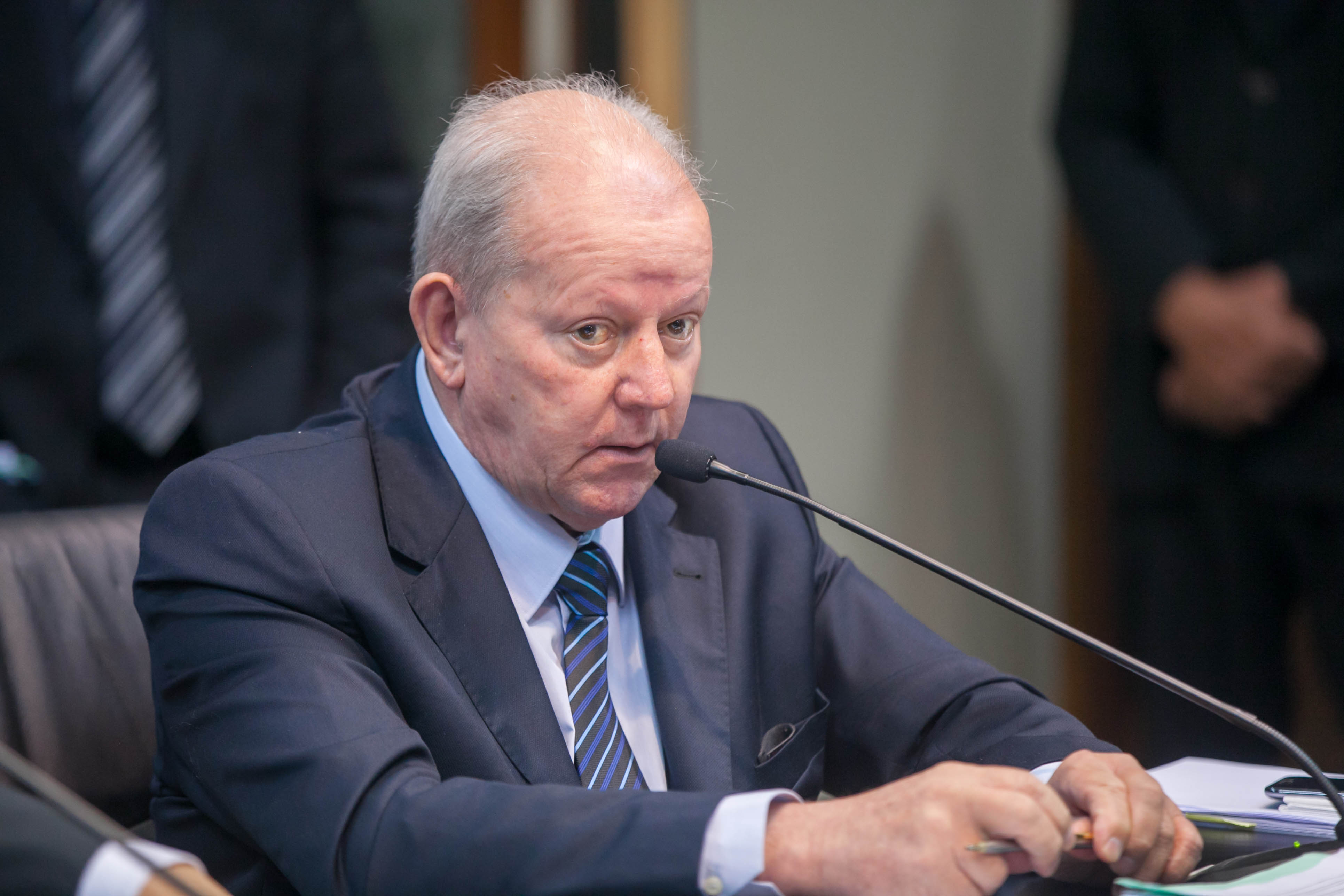 Deputado Romildo Titon (PMDB) - Comissão de Constituição e Justiça