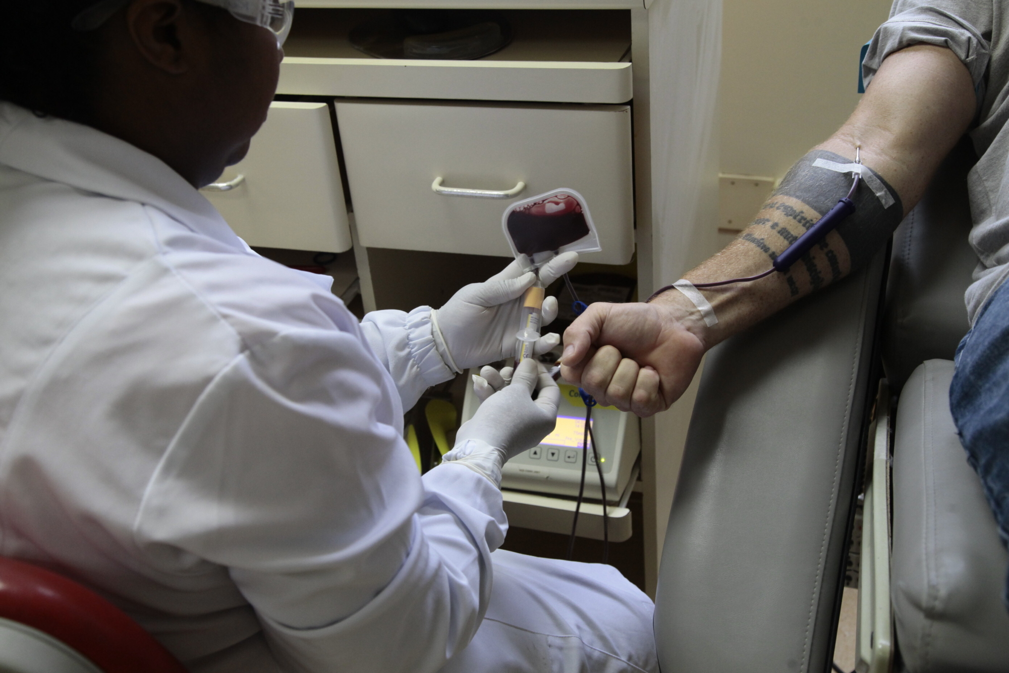 Hemosc enfatiza importância da doação de sangue durante o verão