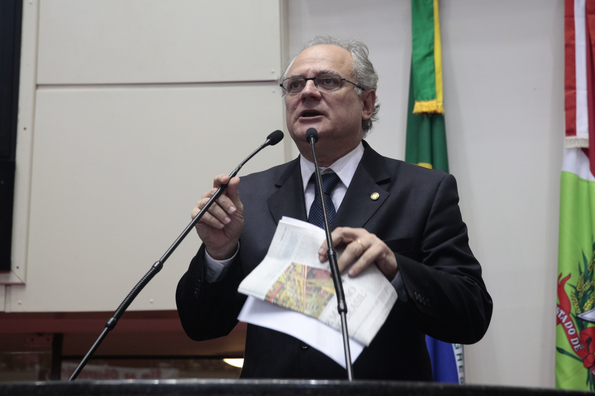 Deputado Vicente Caropreso assume Secretaria da Saúde