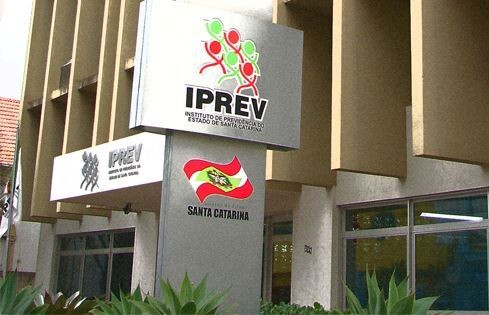 Pagamento de pensão por morte de servidor passa a ter mais restrições