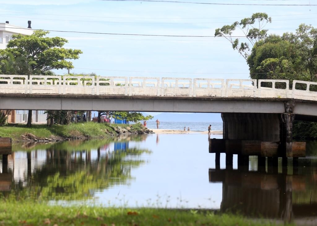 Caminhões limpa fossa terão GPS para coibir despejo irregular de esgoto